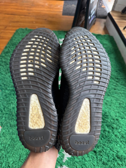 Yeezy 350 “Red Stripe”