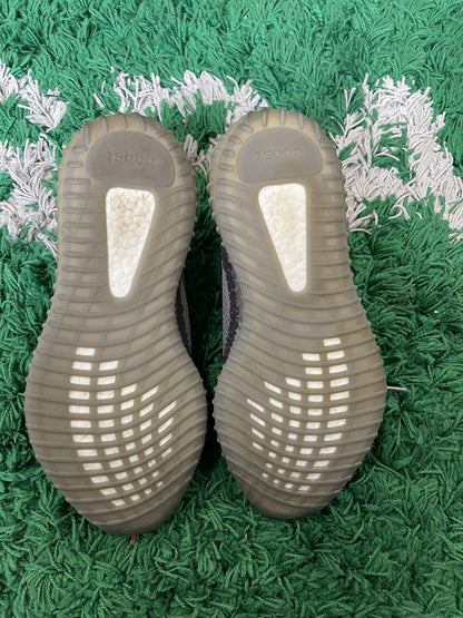 Yeezy 350 “Beluga 2.0”