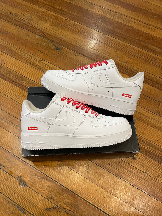 Supreme Air Force 1 Low “White”