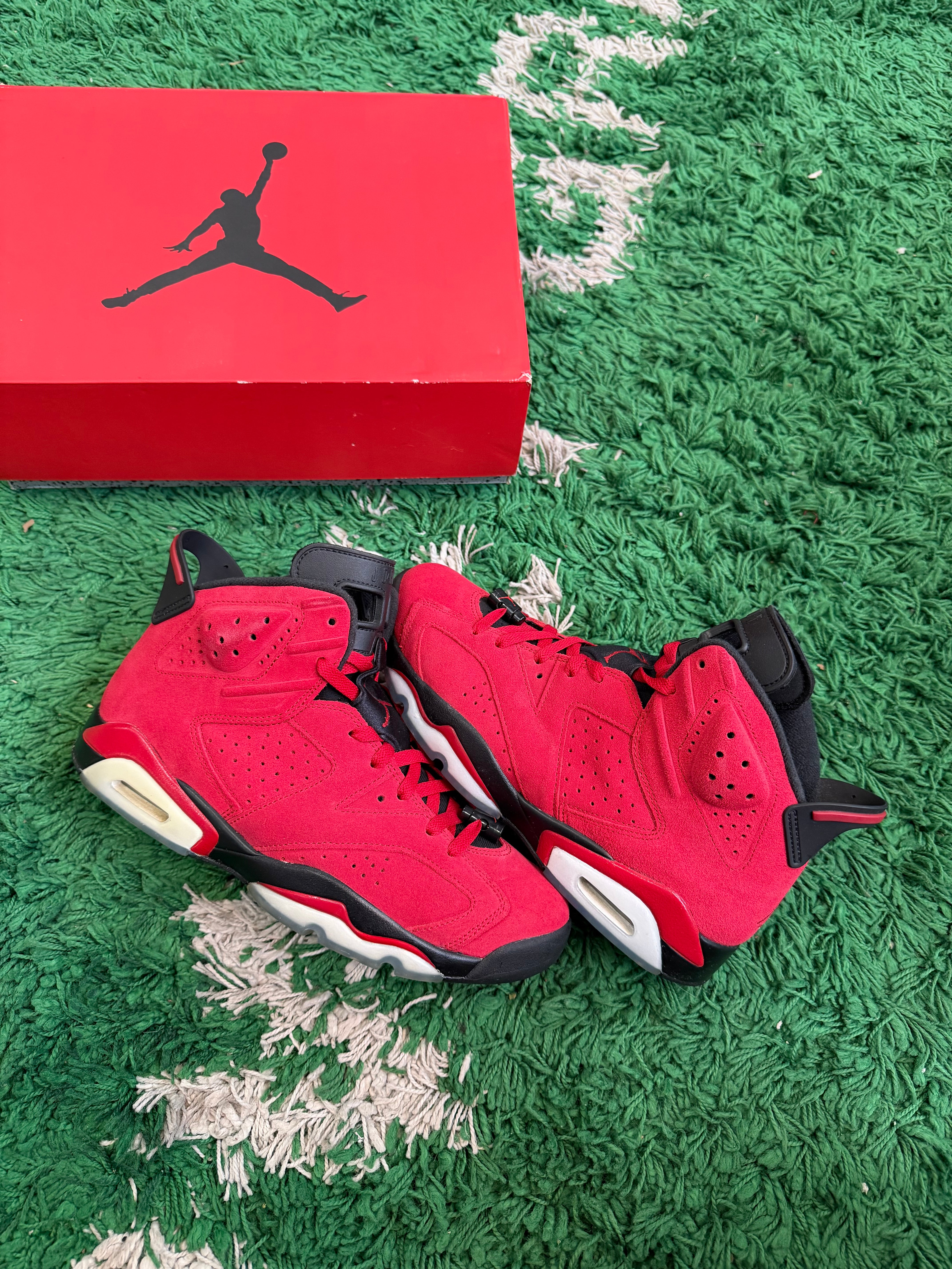 Jordan 6 “Toro Bravo”