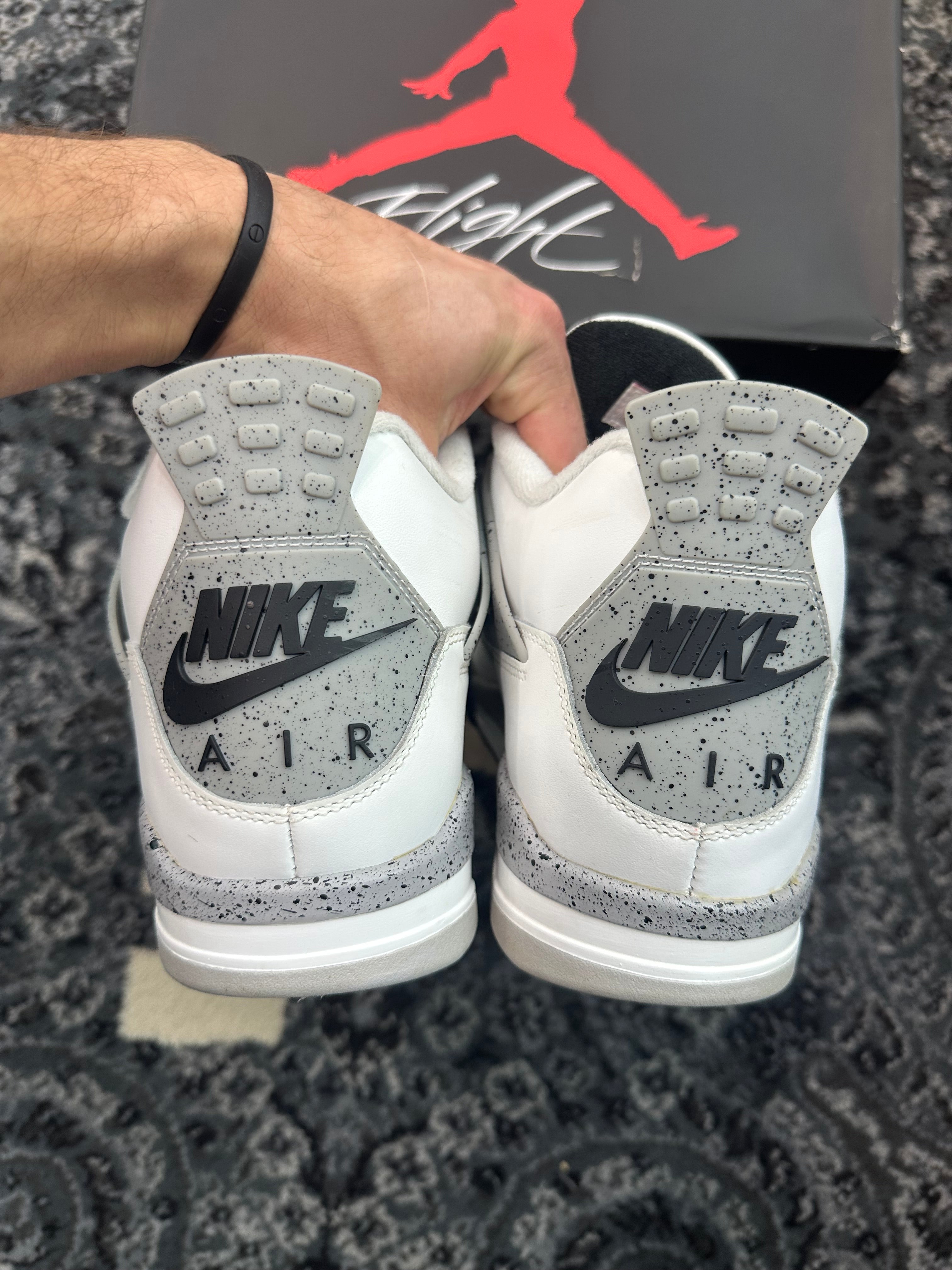 Jordan 4 “White Cement”