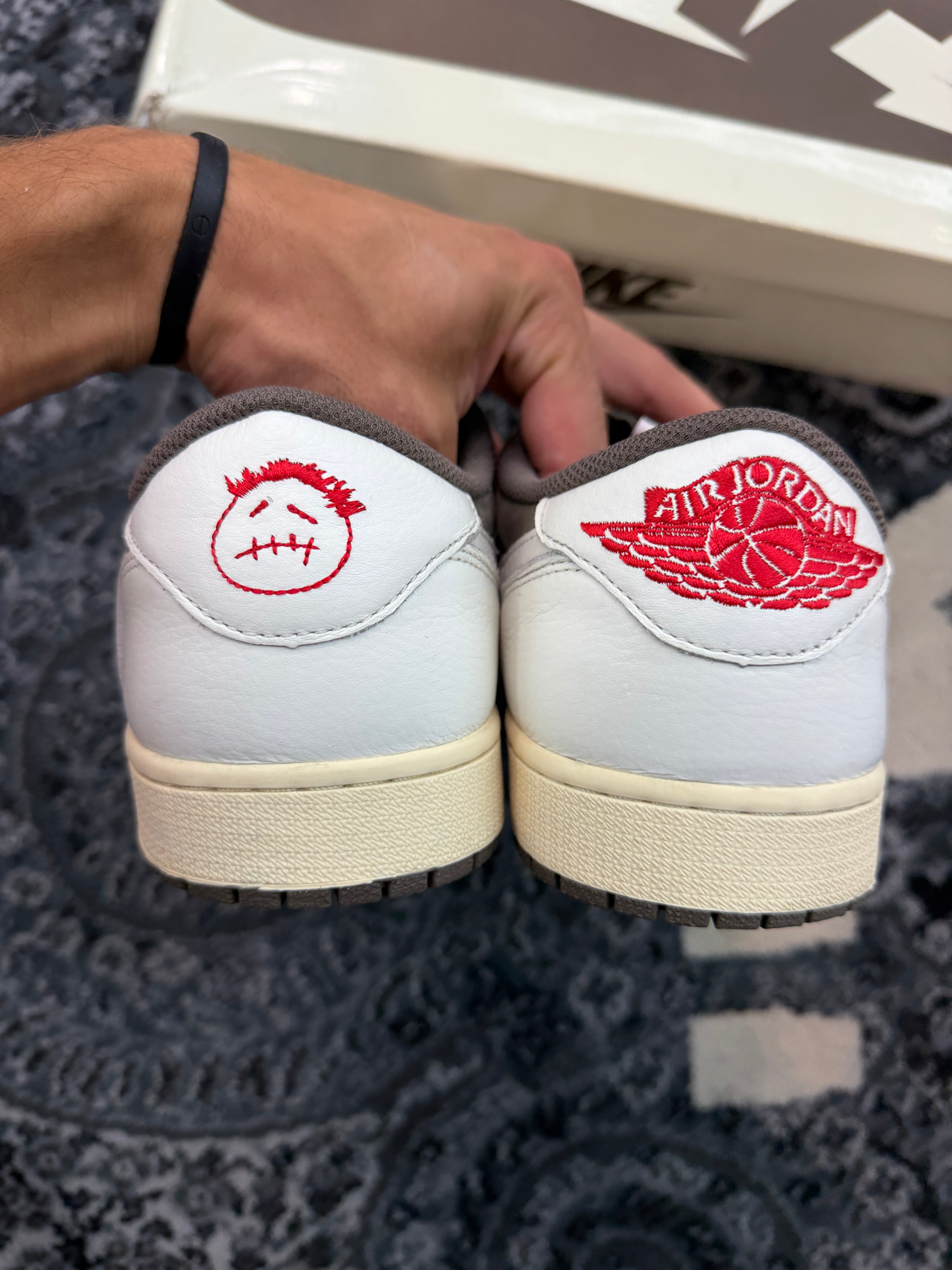 Jordan 1 Low Travis Scott “Reverse Mocha”