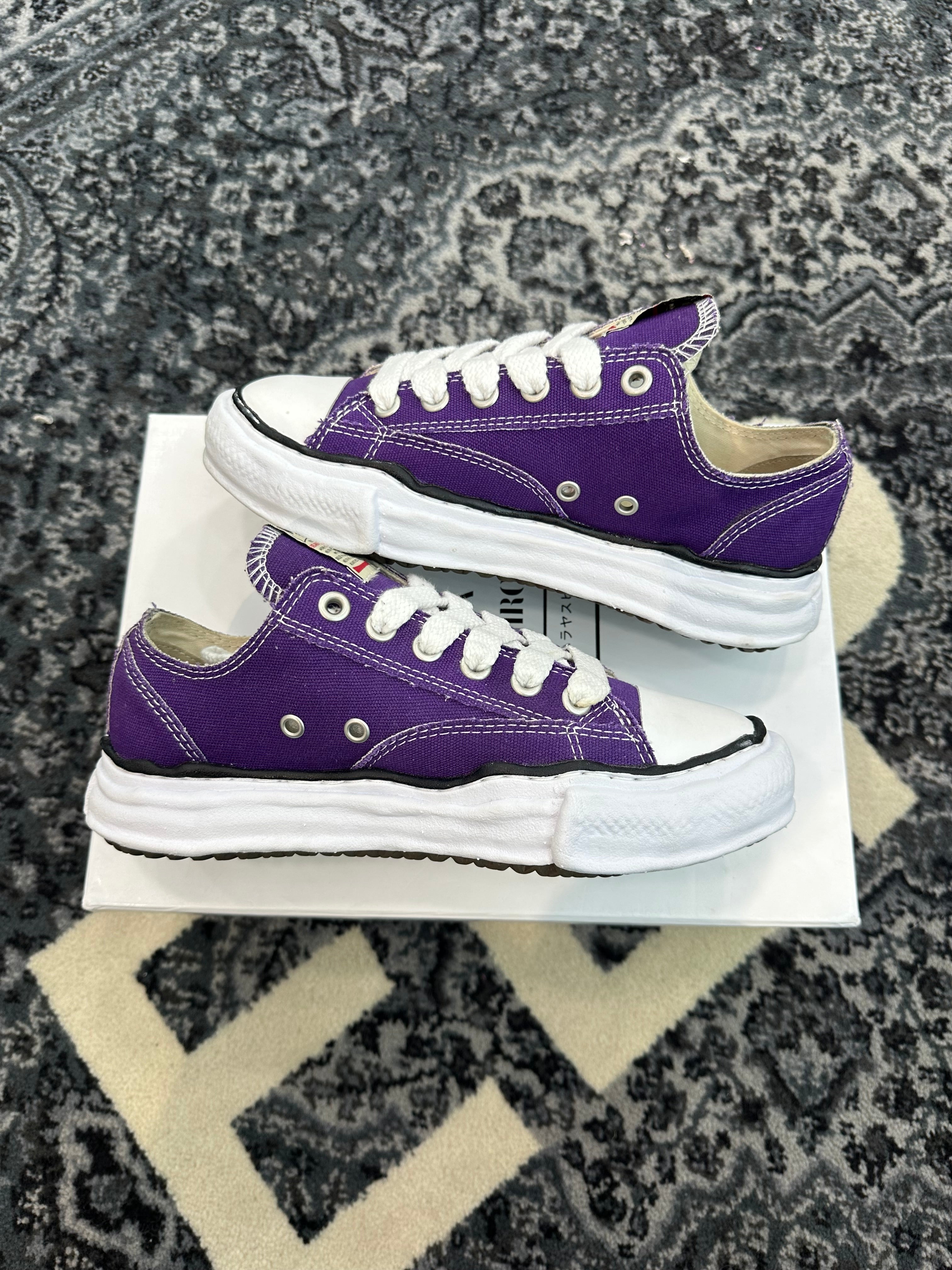 Maison Mihara Sneaker Low “Purple”