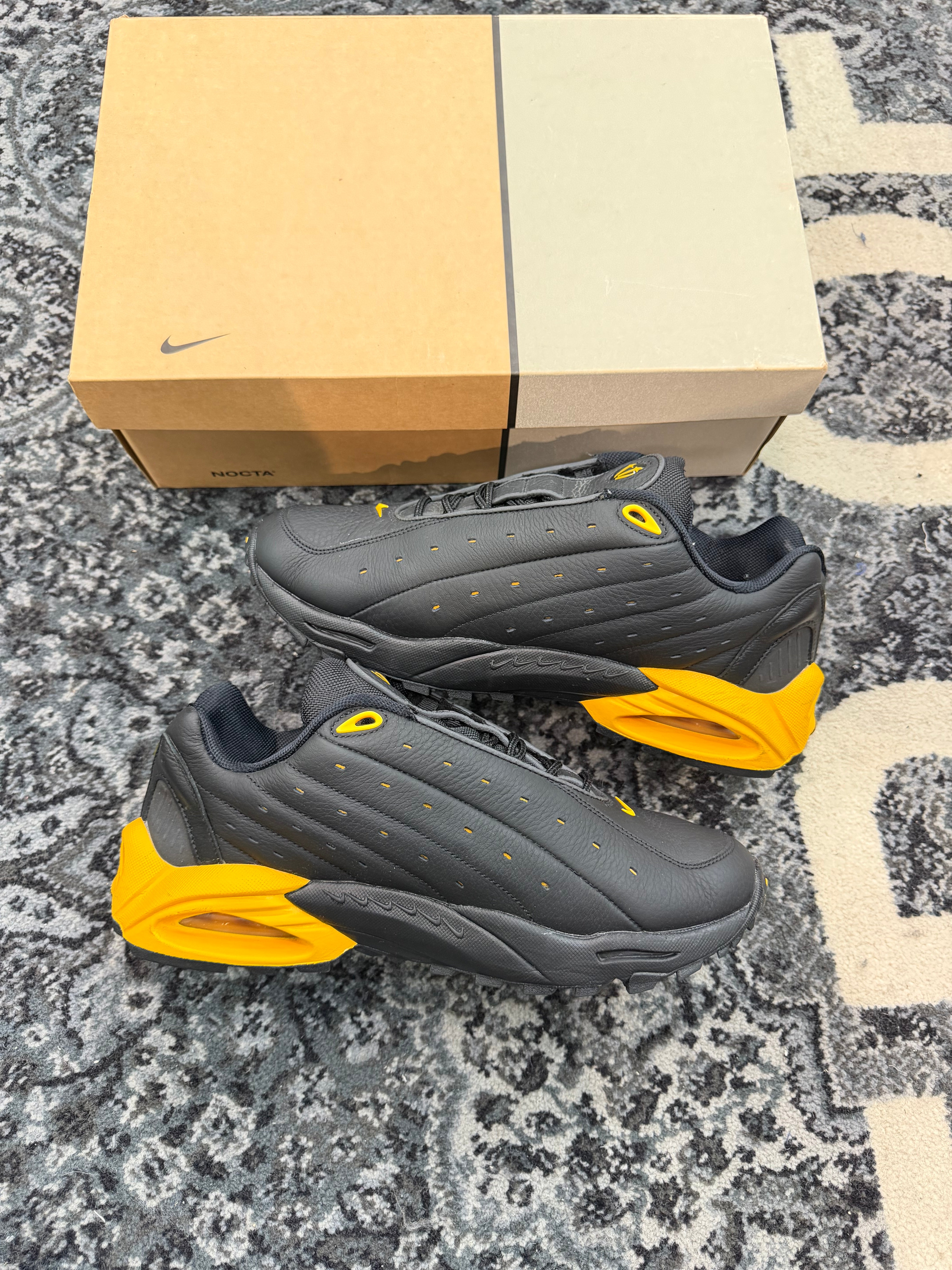 Nike Hot Step Air Terra Drake Nocta “Black Yellow”