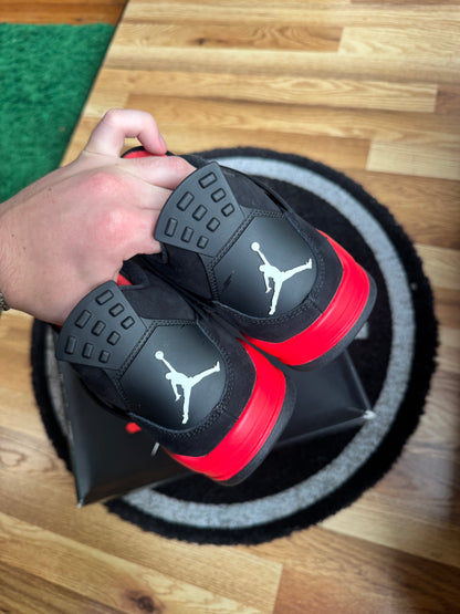 Jordan 4 “Red Thunder”