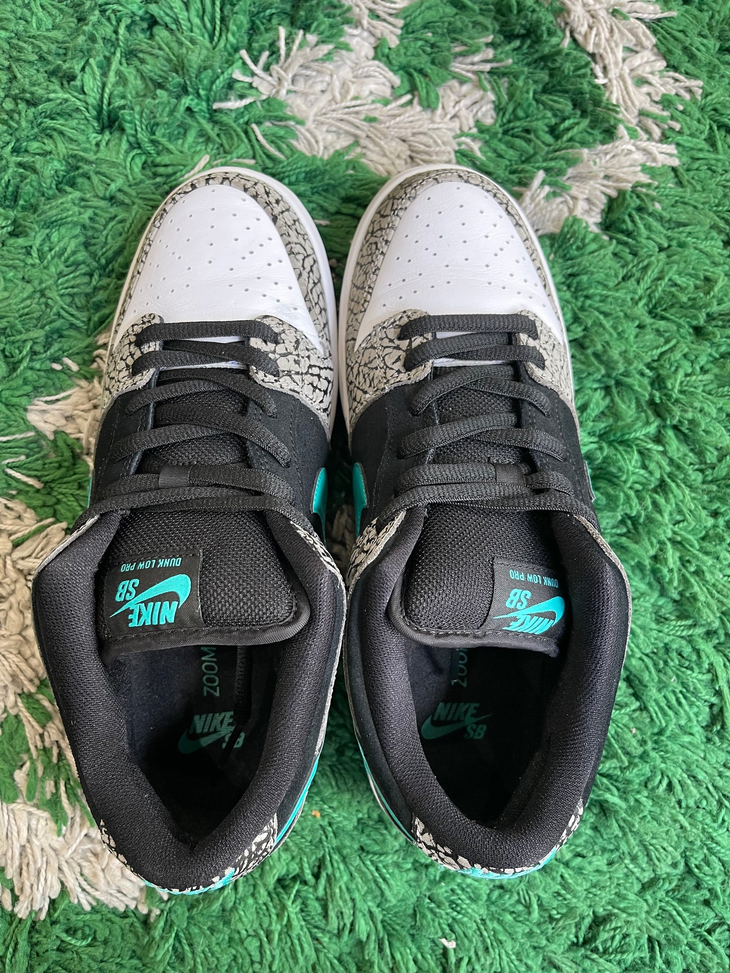 Nike Dunk Low SB x Atmos “Elephant”
