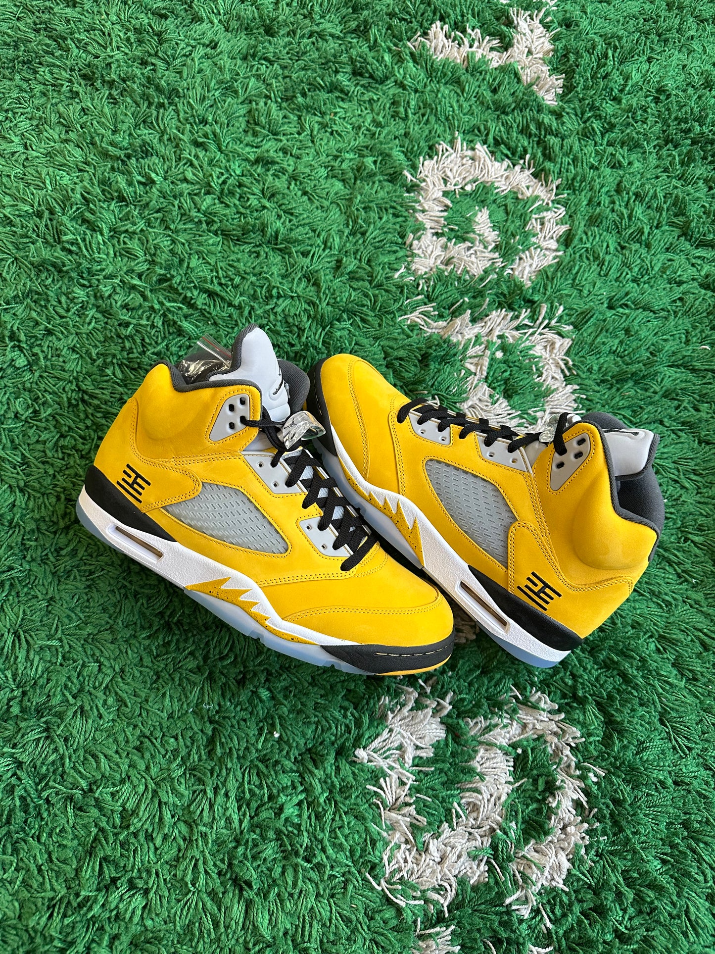 Jordan 5 “Tokyo T23” (2025)