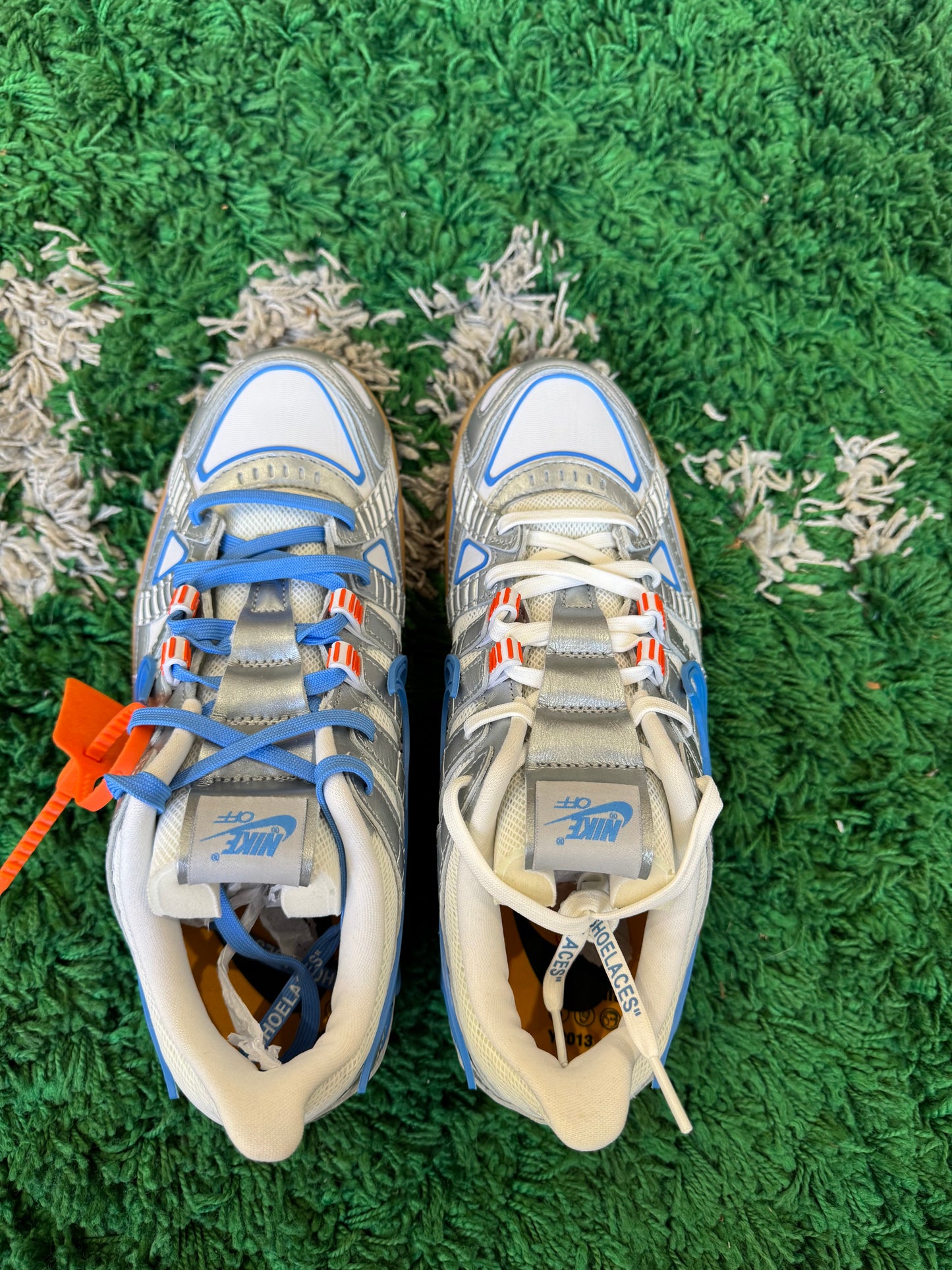 Off-White Rubber Dunk “UNC”