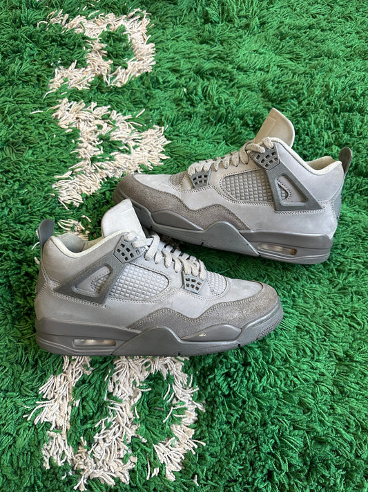 Jordan 4 “Wet Cement”