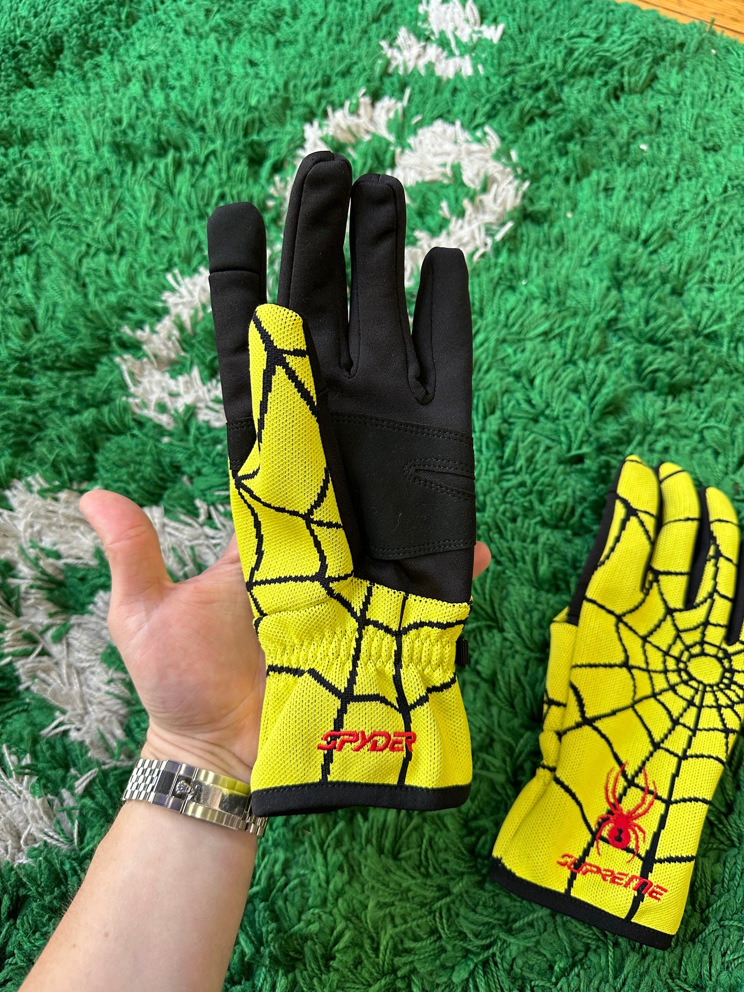 Supreme Spyder Gloves