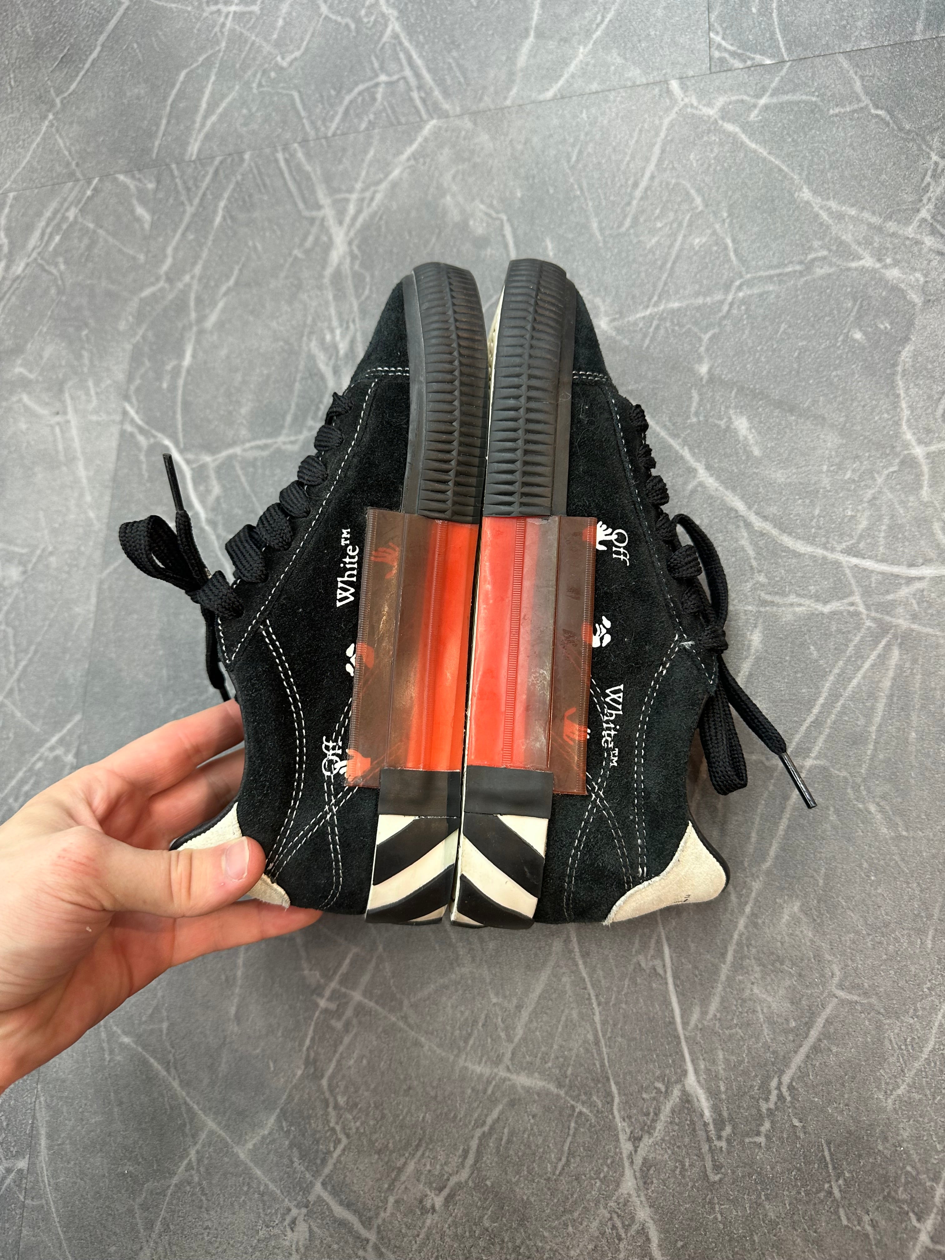 Off-White Vulc “Black White”