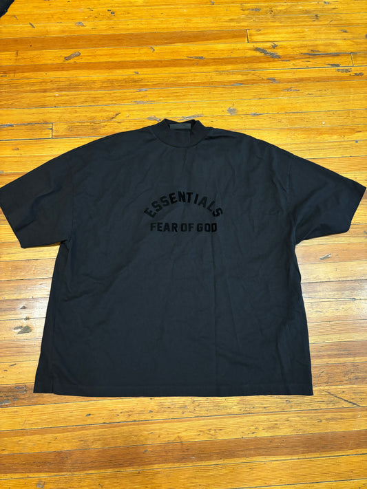 Essentials Arch Logo Tee “Black”