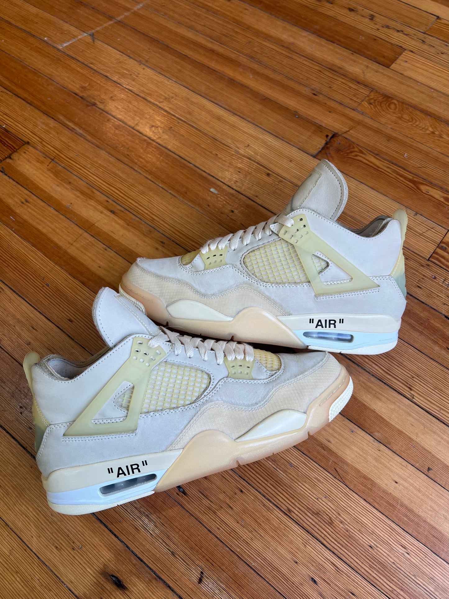 Jordan 4 x Off White “Sail”