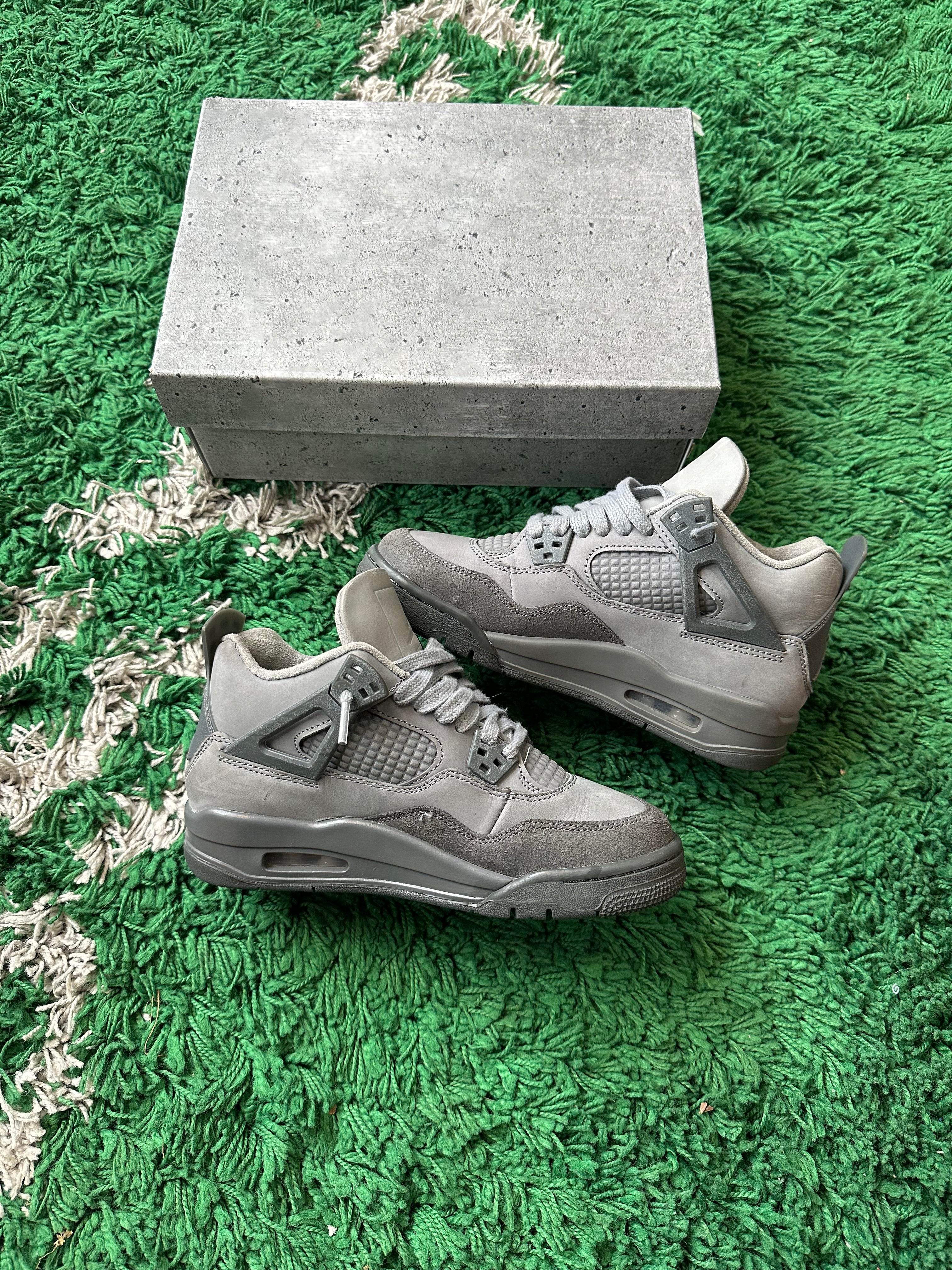 Jordan 4 “Wet Cement”