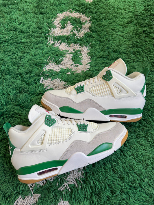 Jordan 4 SB “Pine”