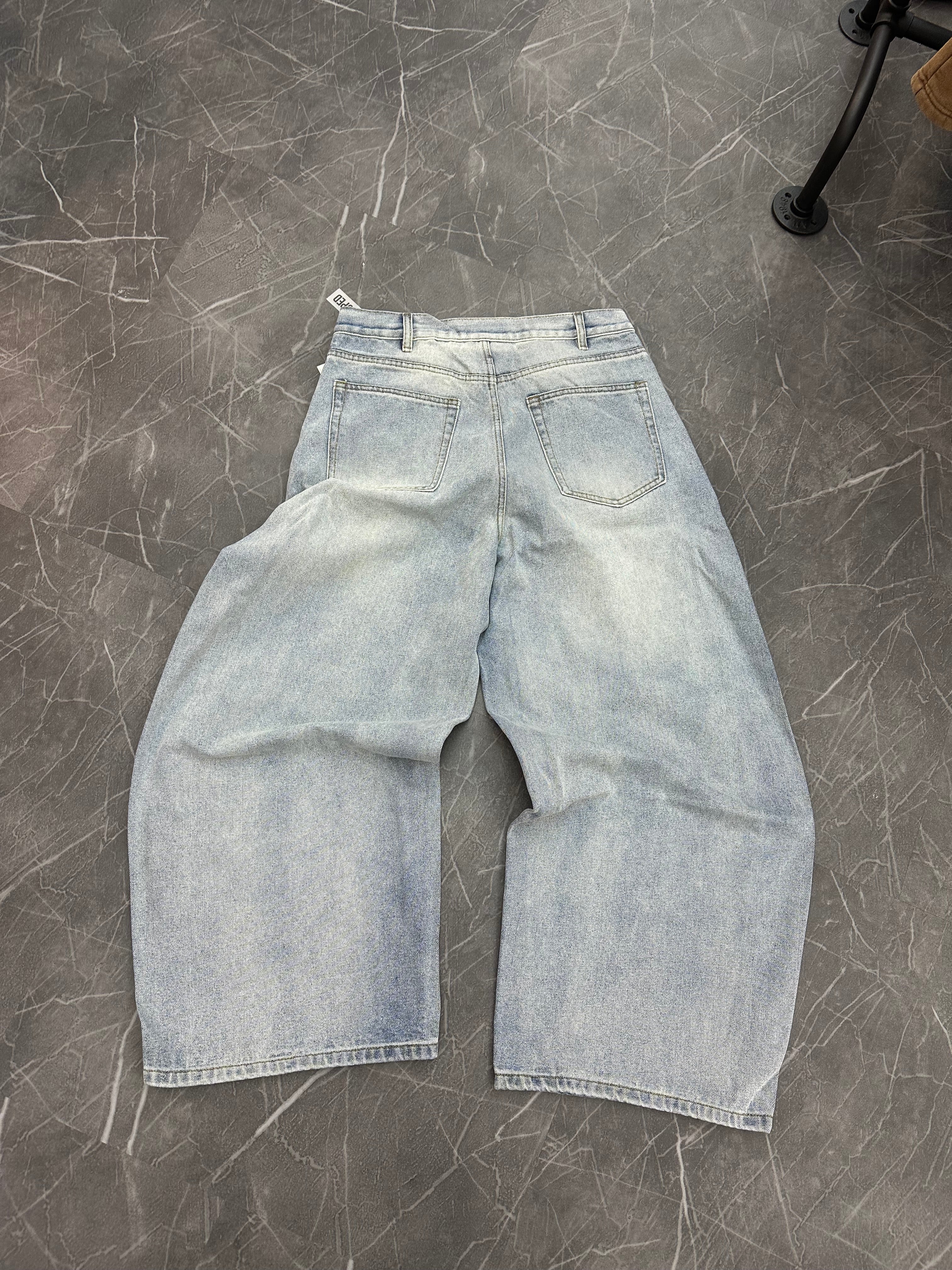 Undeveloped Classy Baggy Denim