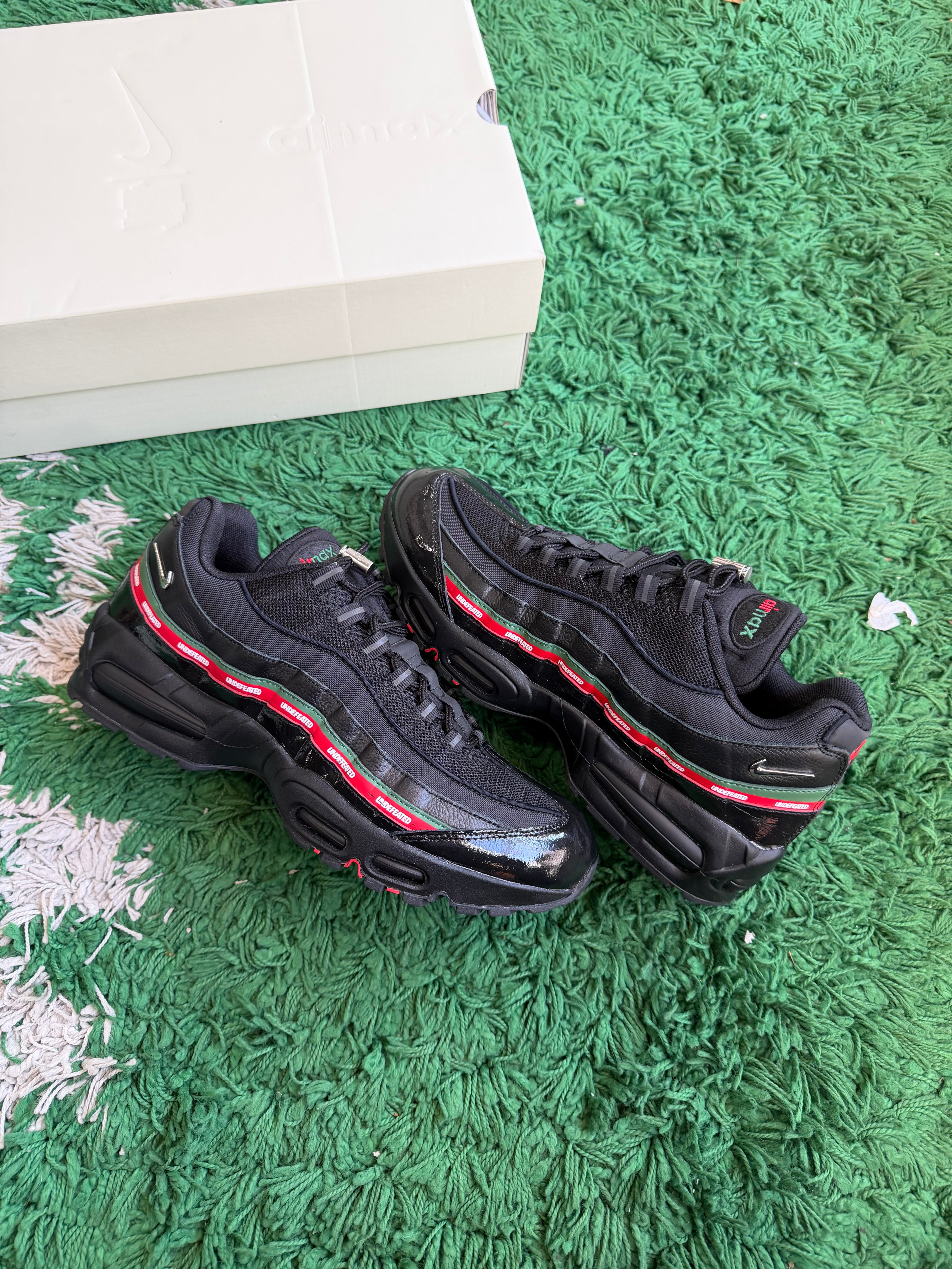 UNDEFEATED × Nike Air Max 95 SP black Undefeated x Nike Air Max 95 “Black” is releasing later this year