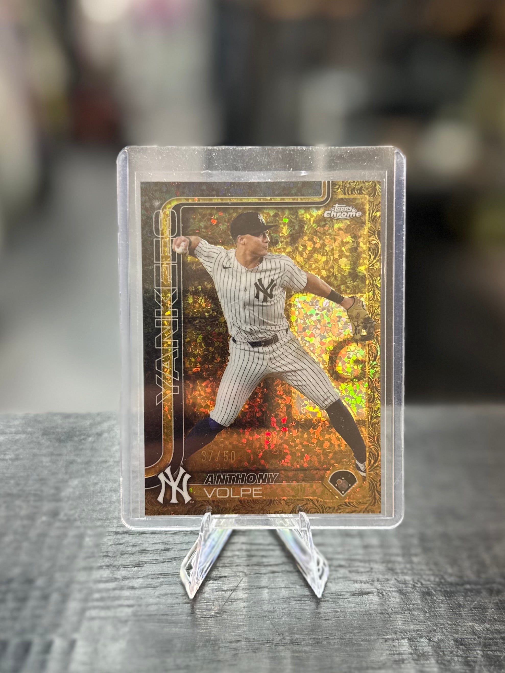2026 Topps Chrome Gilded Anthony Volpe Gold Mini-Diamond /50