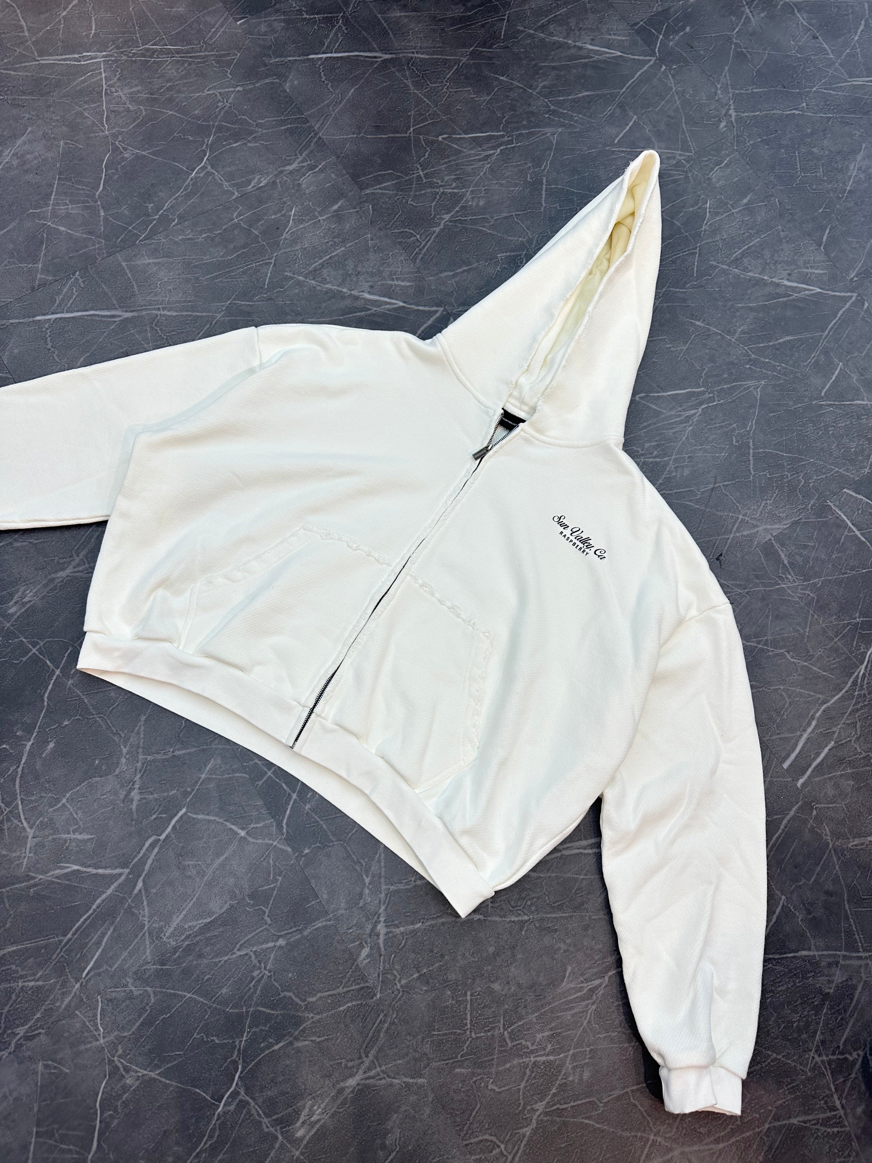 GV Gallery Raspberry Sun Valley Zip Up White