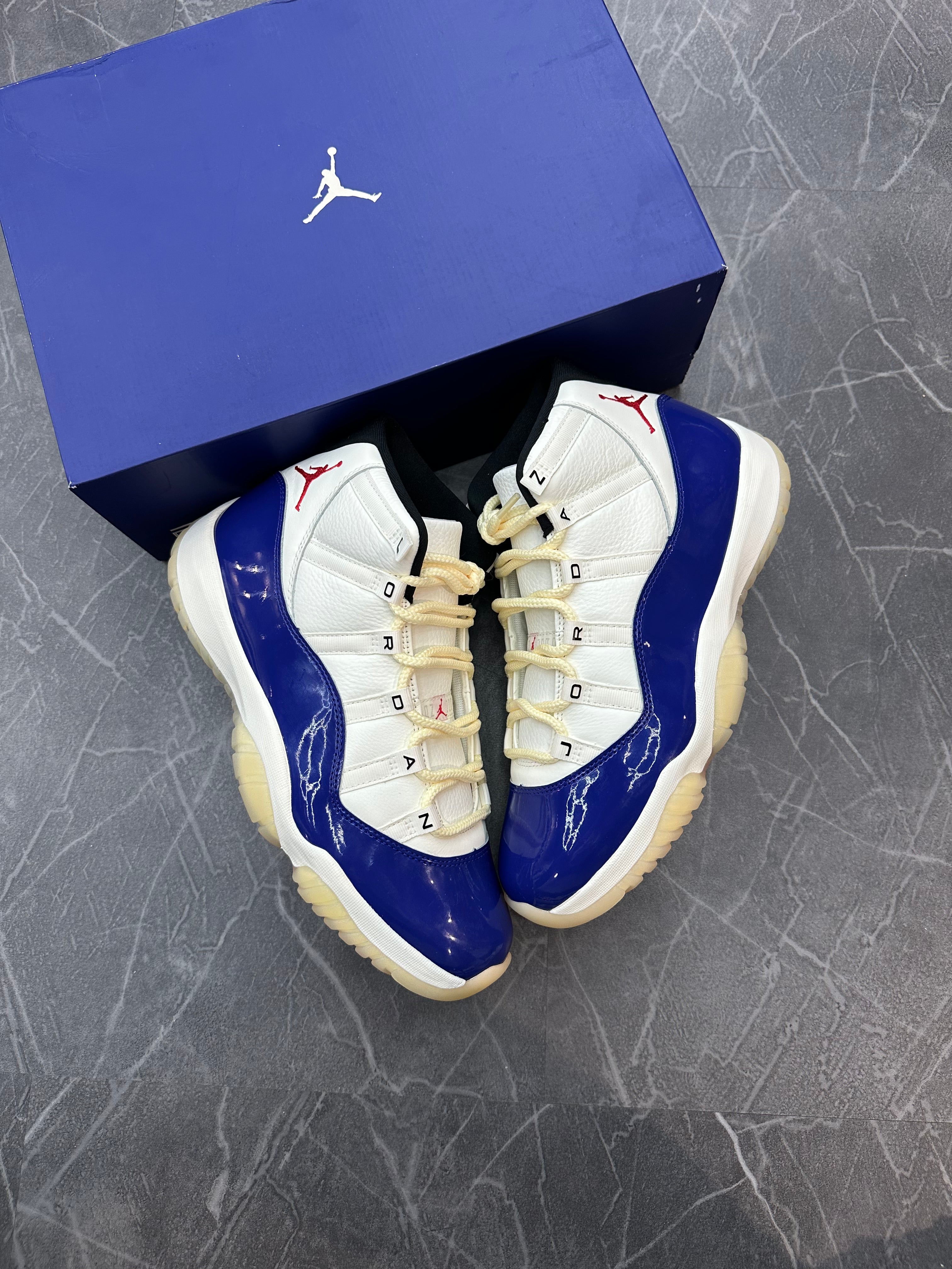Jordan 11 “Rare Air”