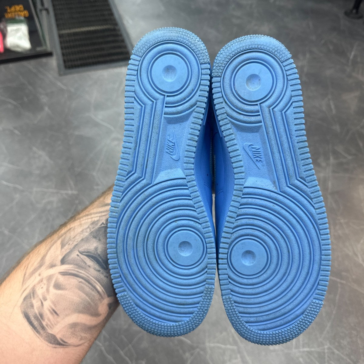 Nike Air Force 1 Low Off-White MCA University Blue - Image 5