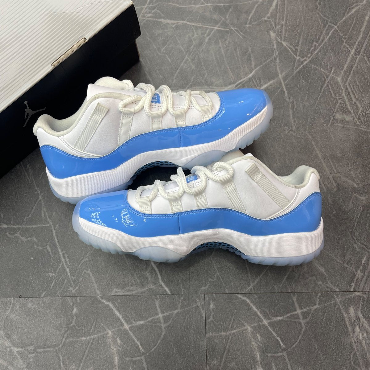 Jordan 11 Retro Low University Blue (2026) (Size 8) (Lightly Worn)