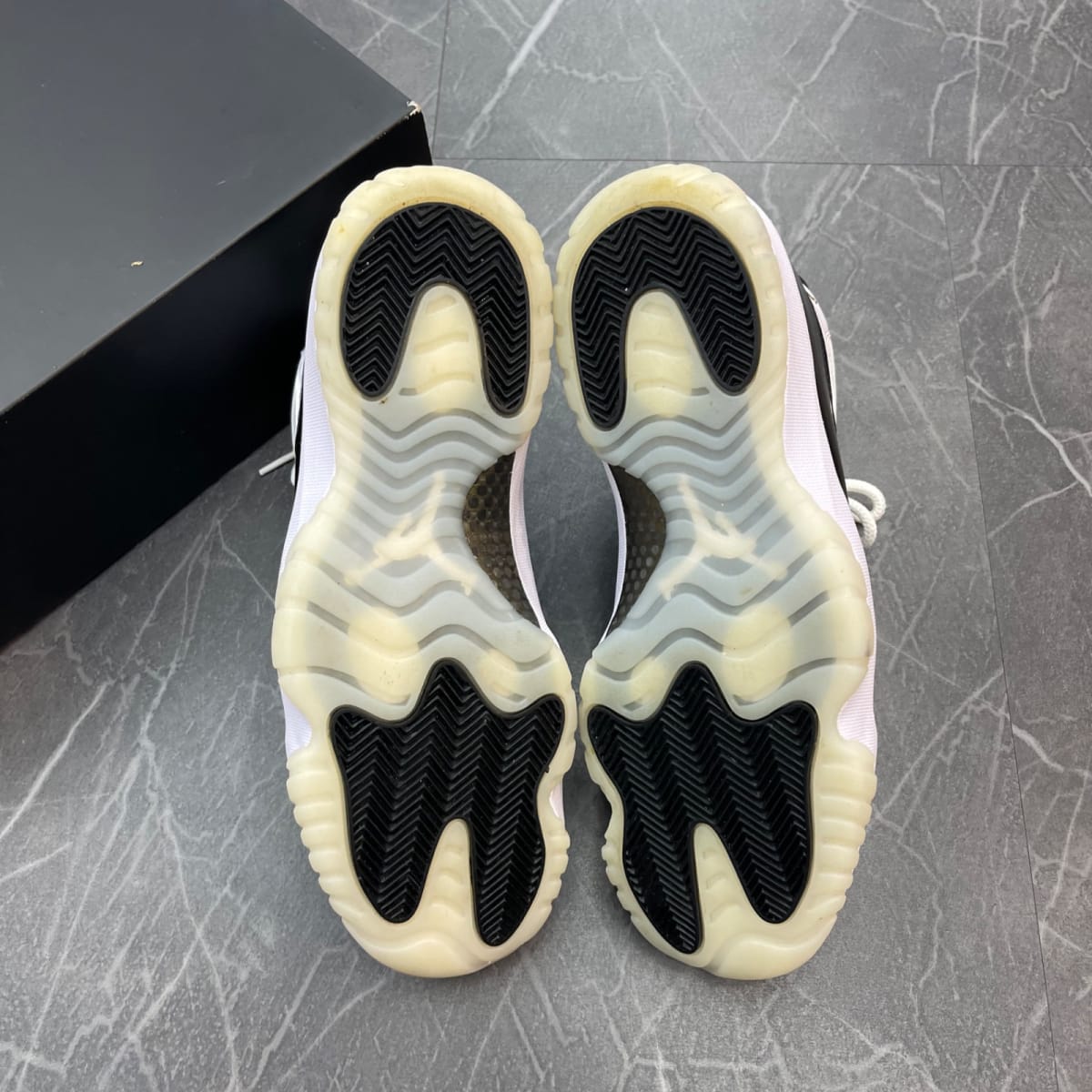 Jordan 11 Retro DMP Gratitude (2023) (Size 12.5) (VNDS)