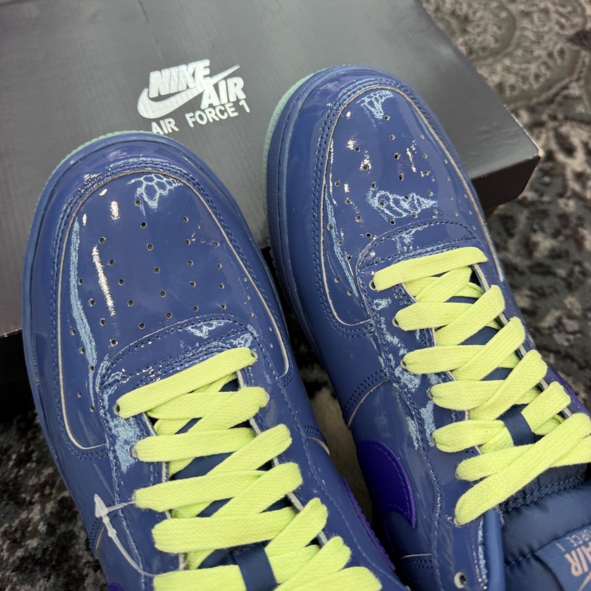 Nike Air Force 1 Low Patent Leather Mystic Navy Grape Ice (Size 13) (Lightly Worn)