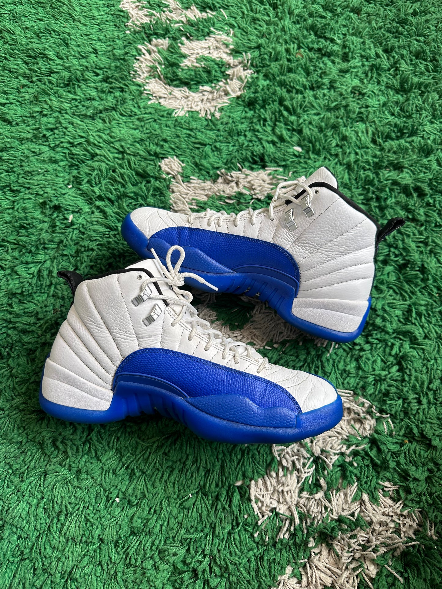 Jordan 12 “Blueberry”