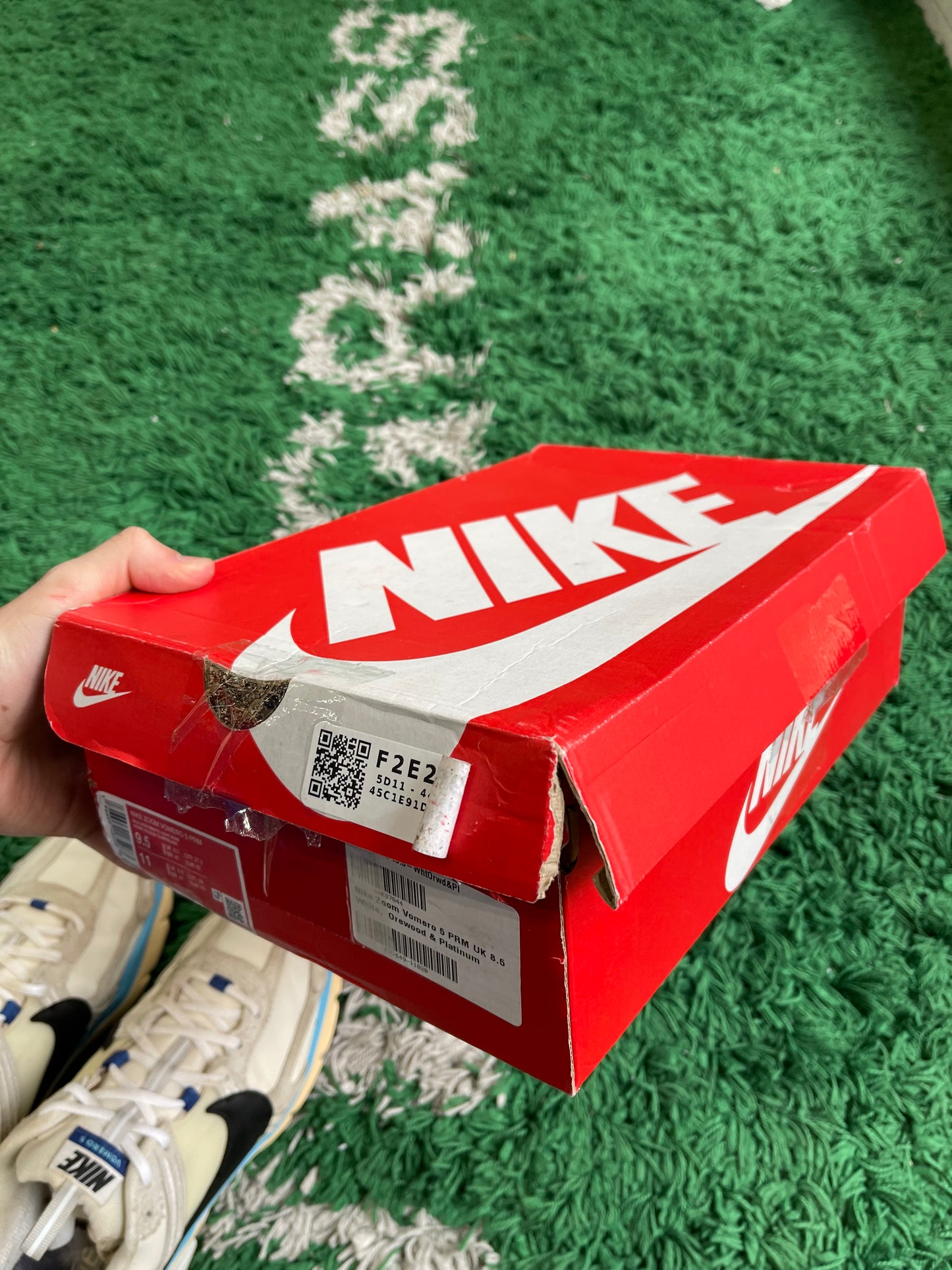 Nike Zoom Vomero 5 “Designed by Japan”