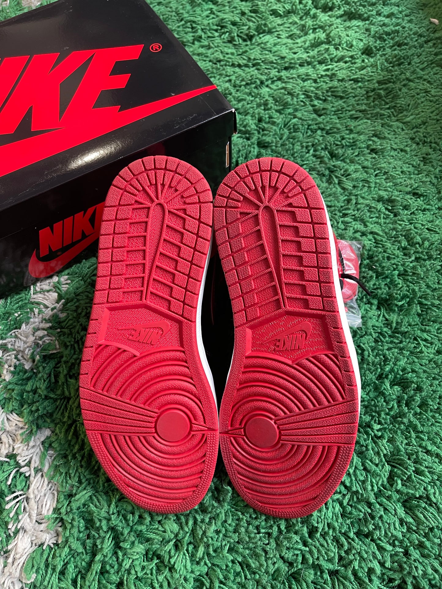 Jordan 1 “Patent Bred”