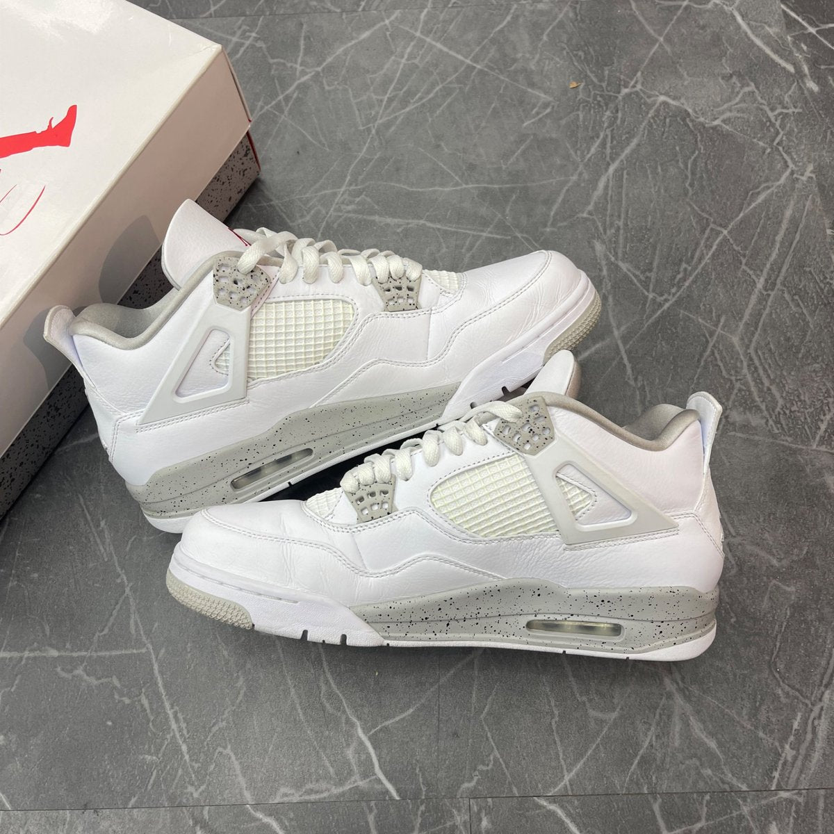 Jordan 4 Retro White Oreo (2021) (Size 12) (Lightly Worn)