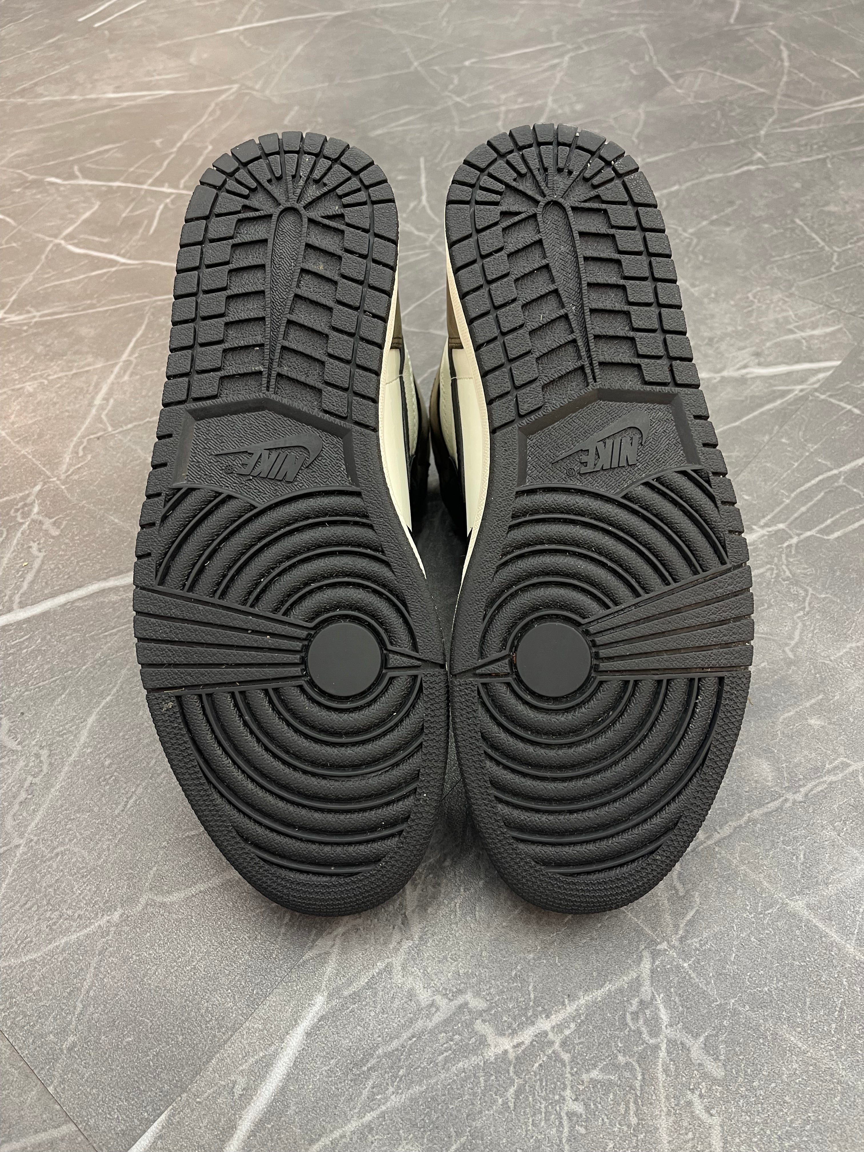 Jordan 1 High “Dark Mocha”