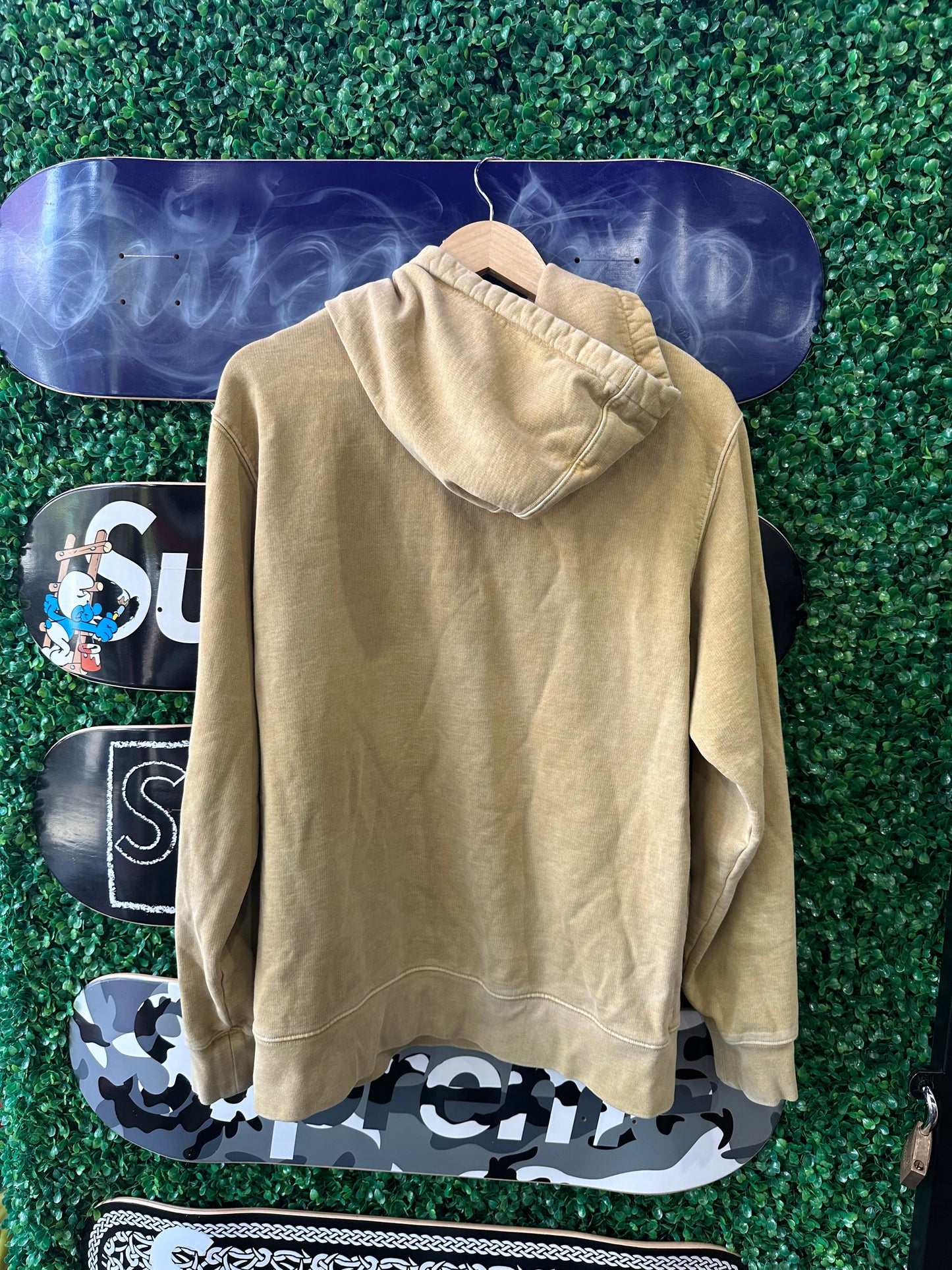 Supreme Hoodie “Wheat”