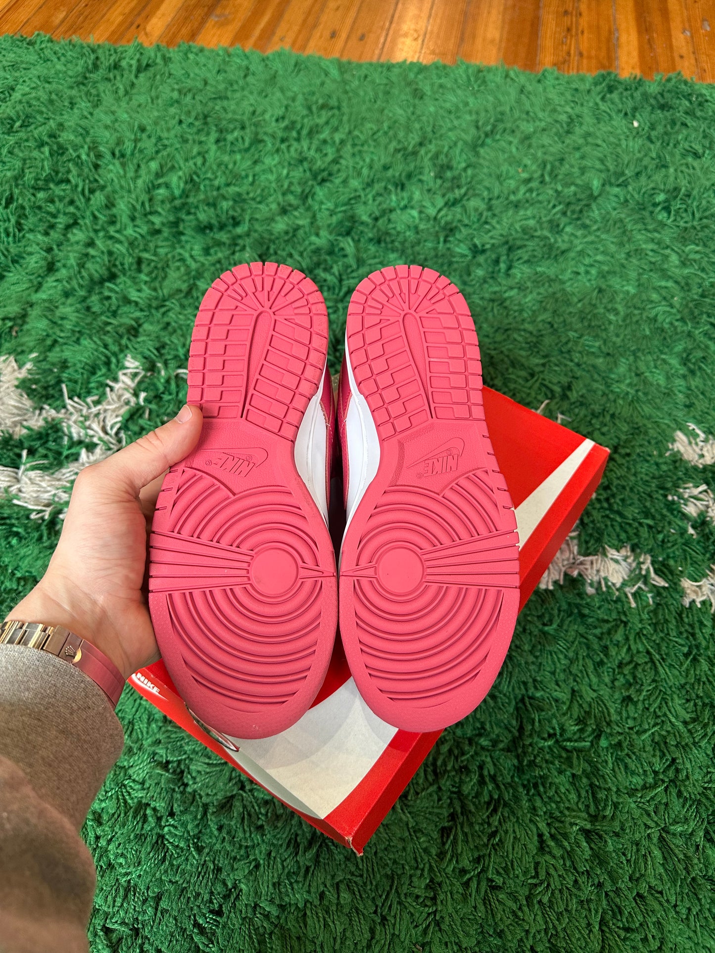 Nike Dunk Low “Archeo Pink”
