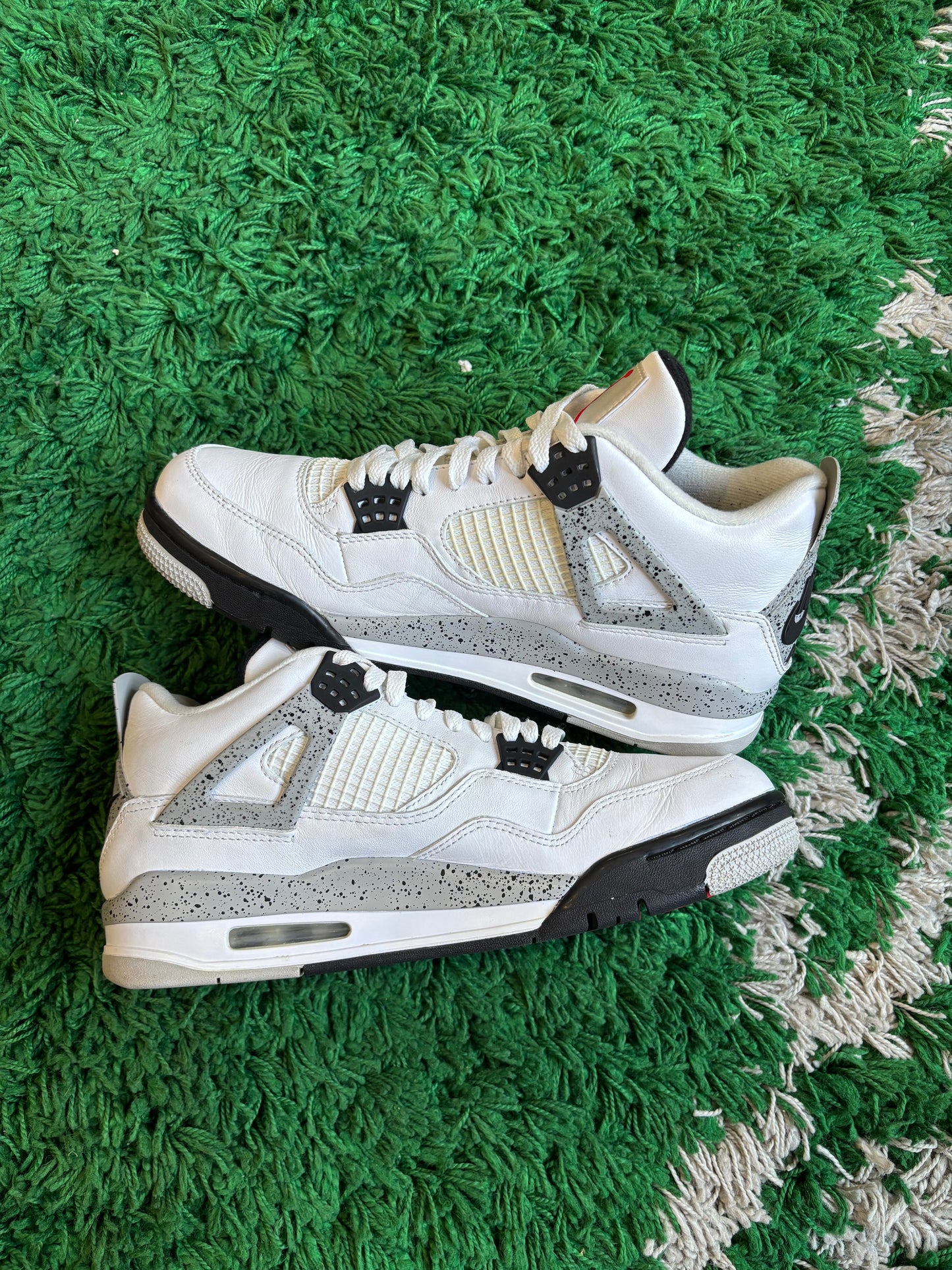 Jordan 4 “White Cement” (2016)
