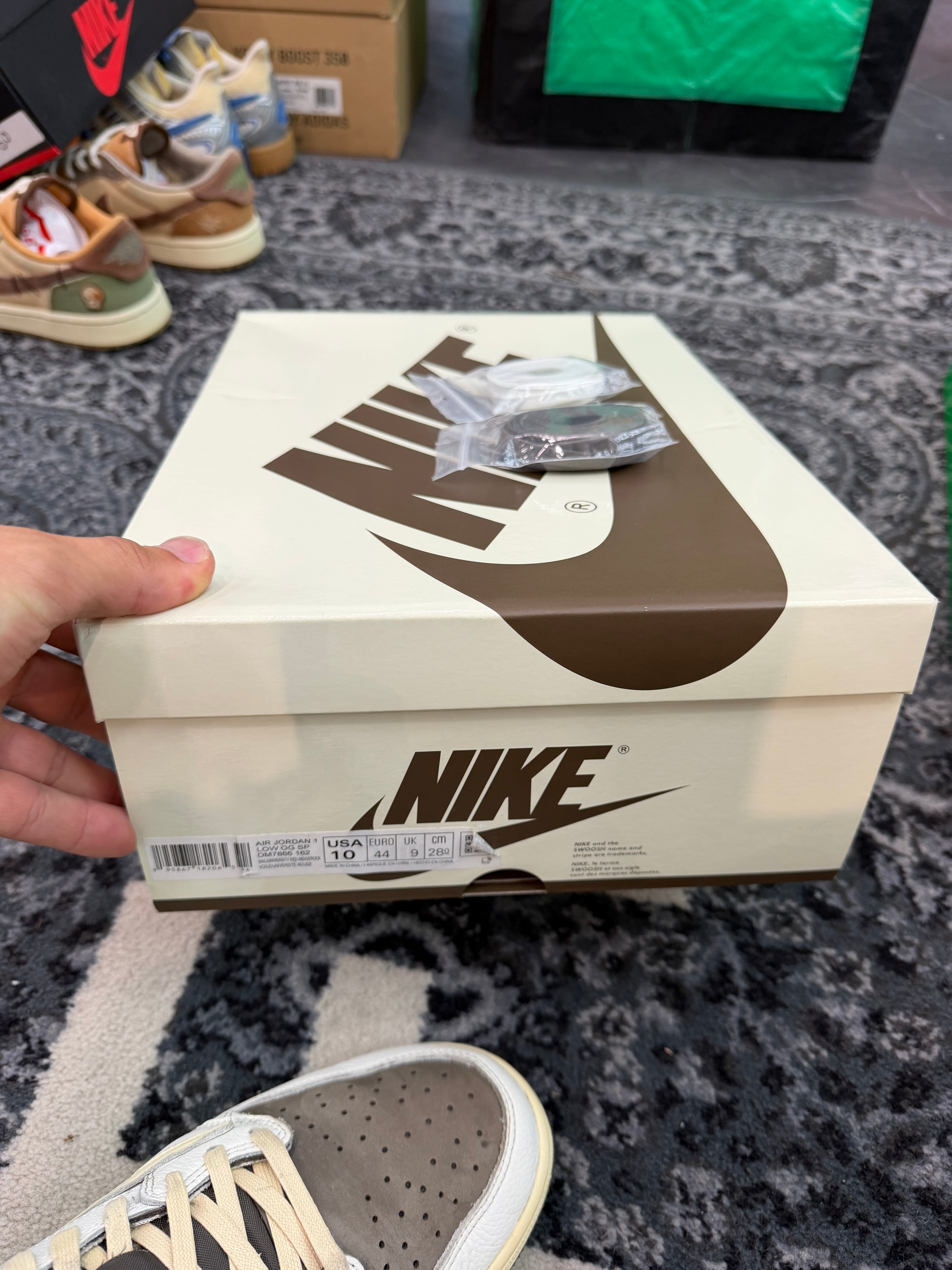 Jordan 1 Low x Travis Scott “Reverse Mocha”