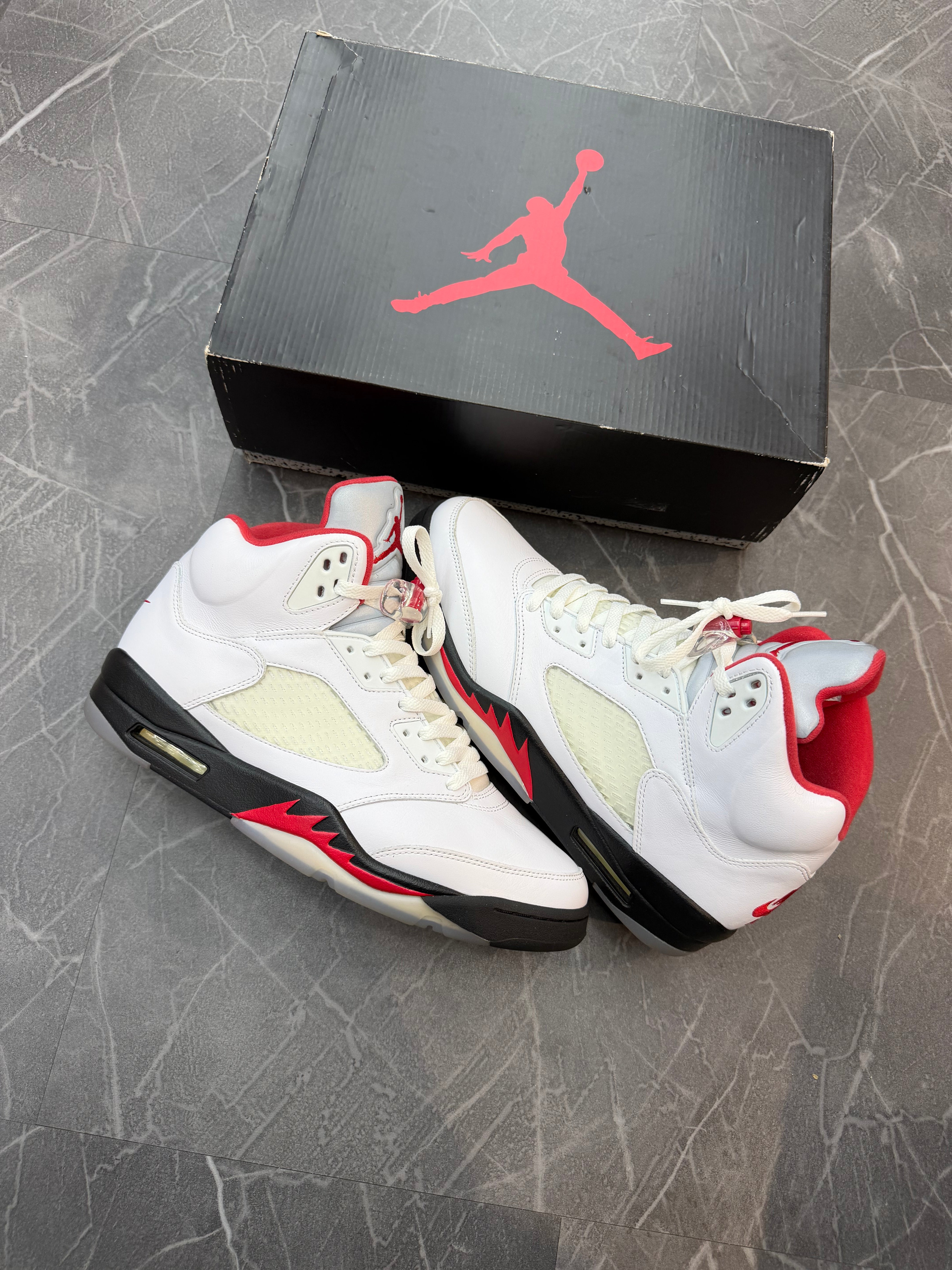 Jordan 5 “Fire Red Silver Tongue”
