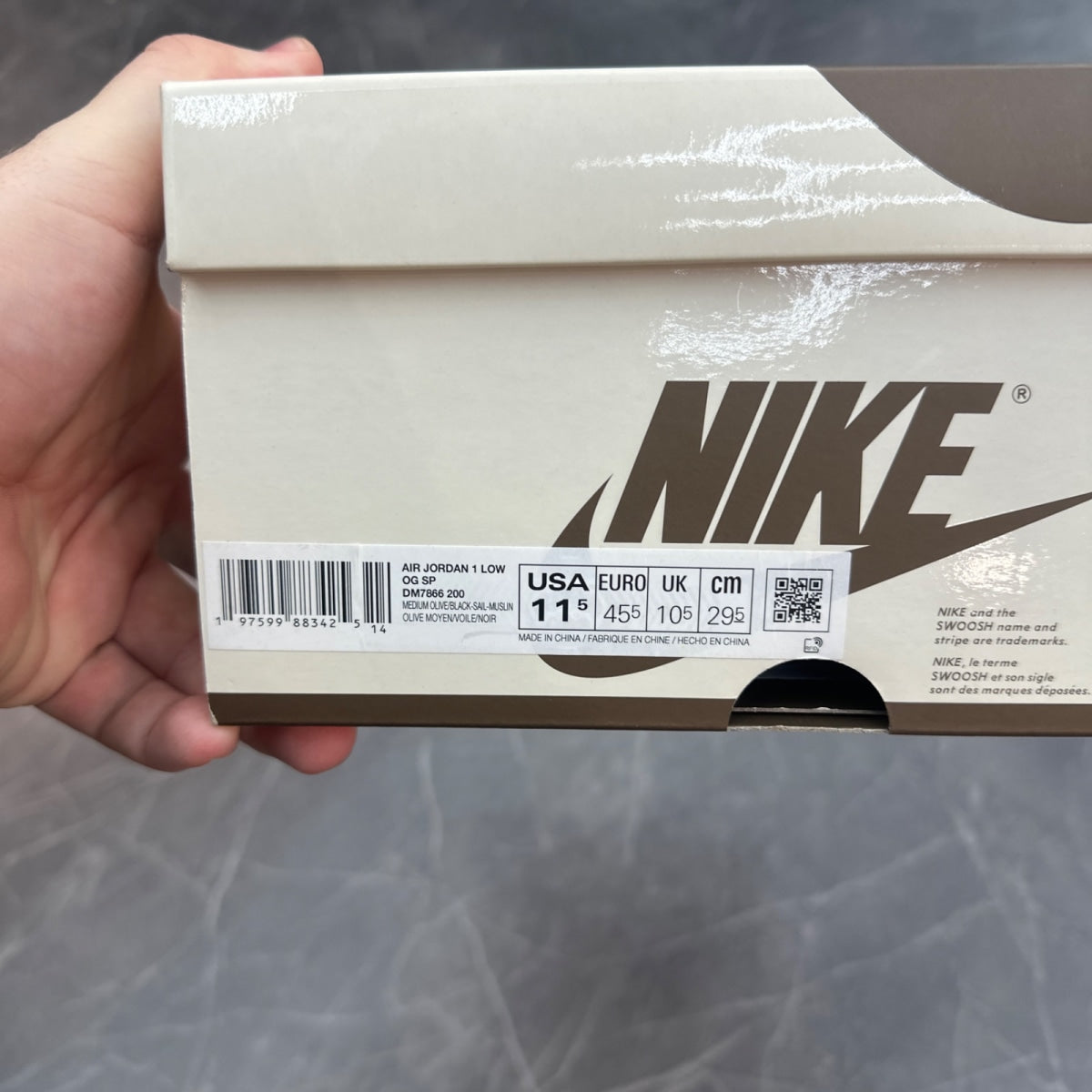Jordan 1 Retro Low OG SP Travis Scott Medium Olive - Image 6