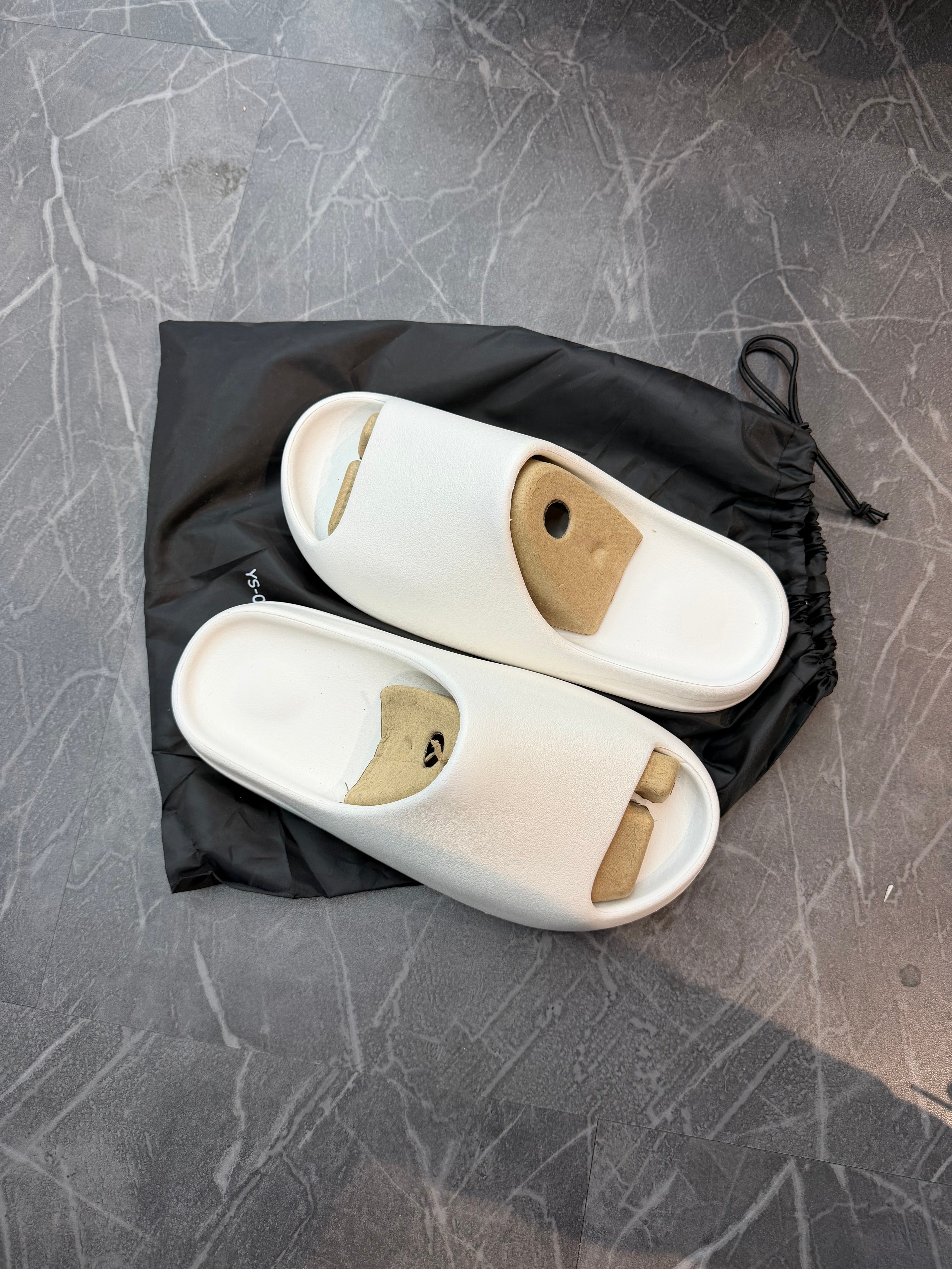 Yeezy Slide YS-01 White
