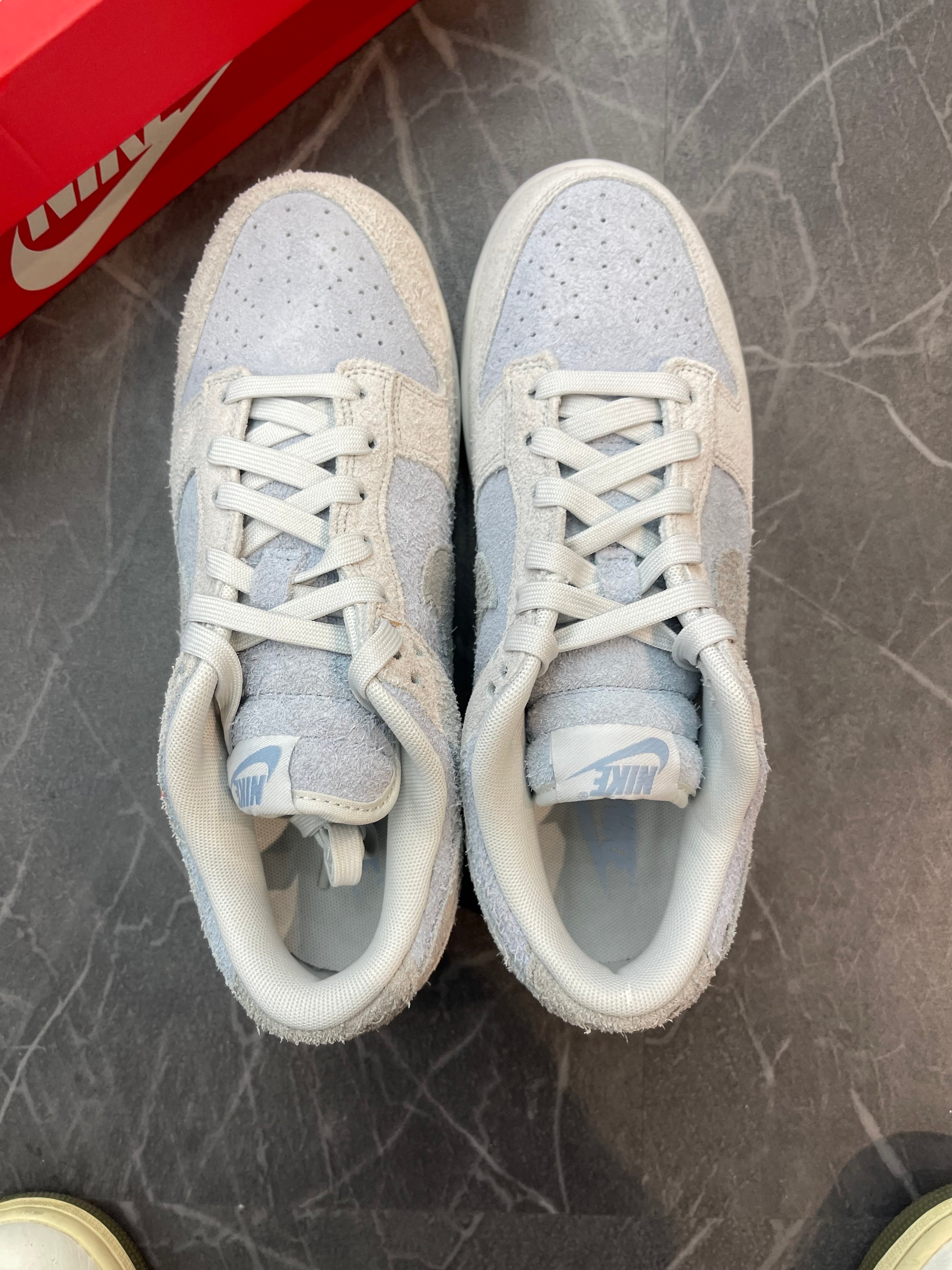 Nike Dunk Low “Light Armory Photon Dust”