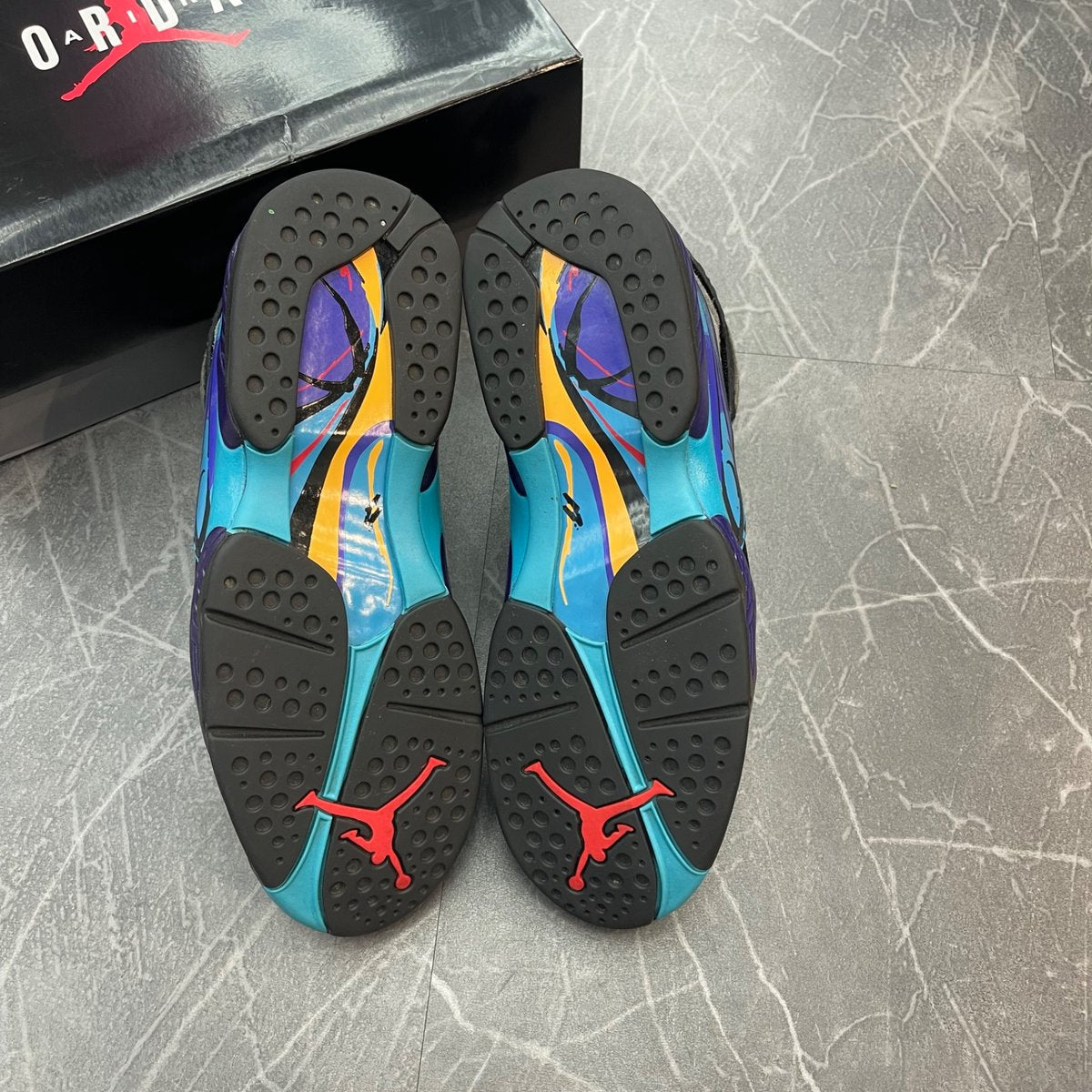 Jordan 8 Retro Aqua (2025) (Size 11) (Lightly Worn)