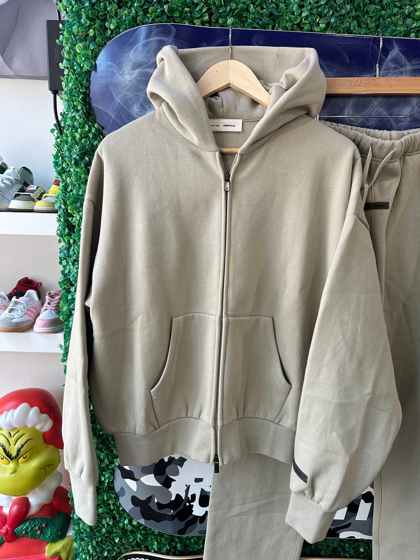 Essentials Zip Up Set “Abbey Stone” FW25