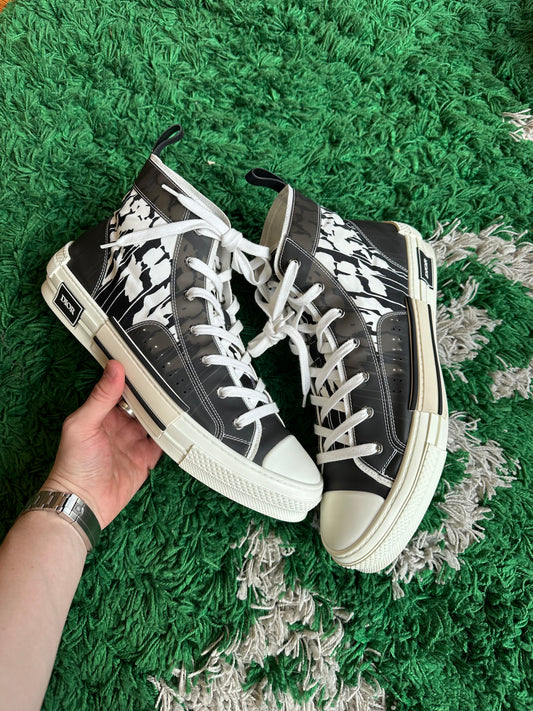 Dior B23 “Black White”