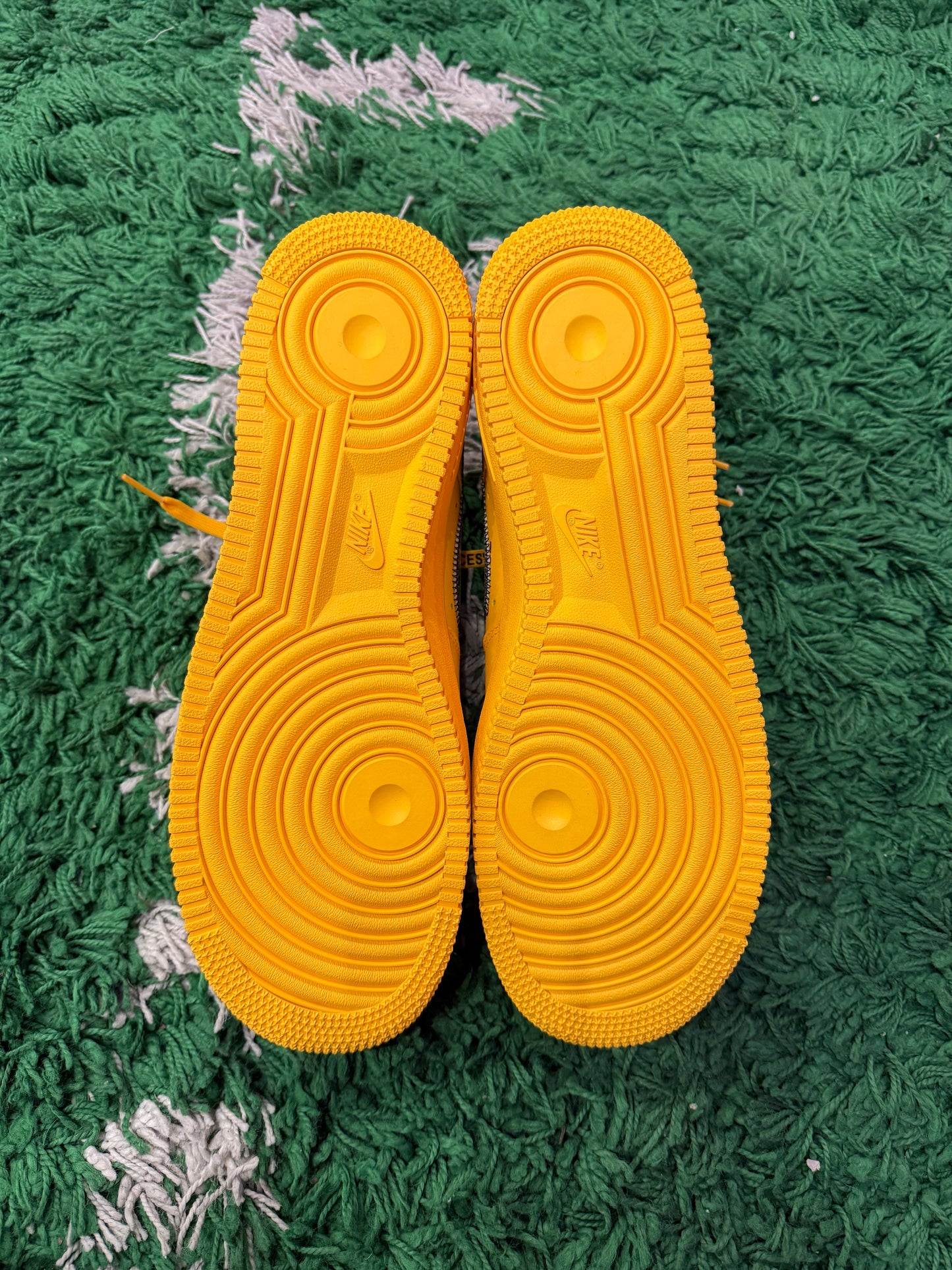 Nike Air Force 1 x Off-White “Lemonade”