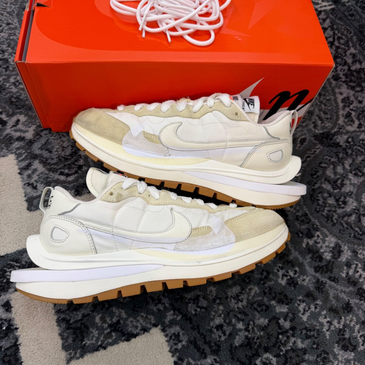 Nike Vaporwaffle sacai Sail Gum (Size 9.5) (Lightly Worn)