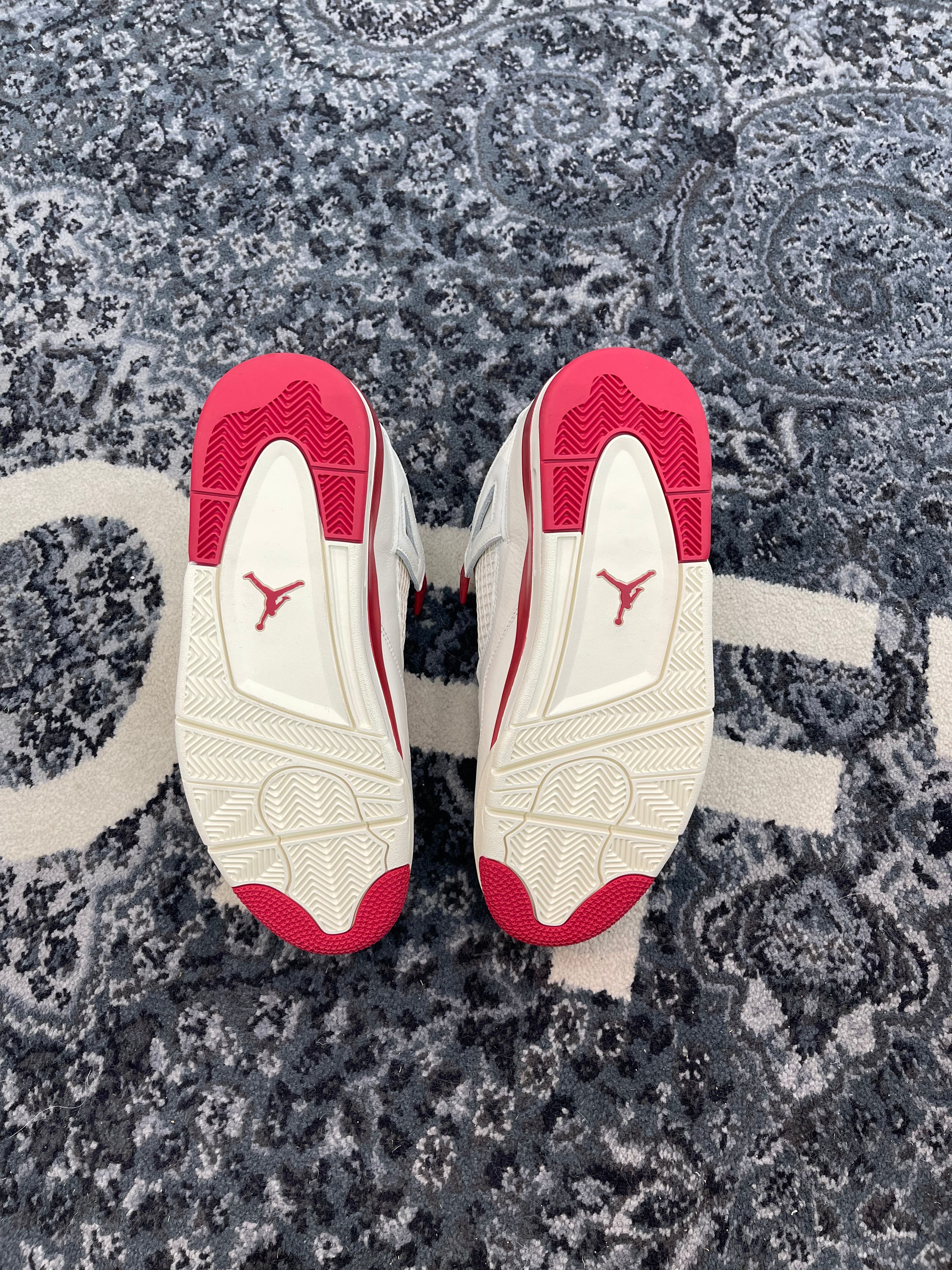 Jordan 4 “Valentines Day Sierra Red”