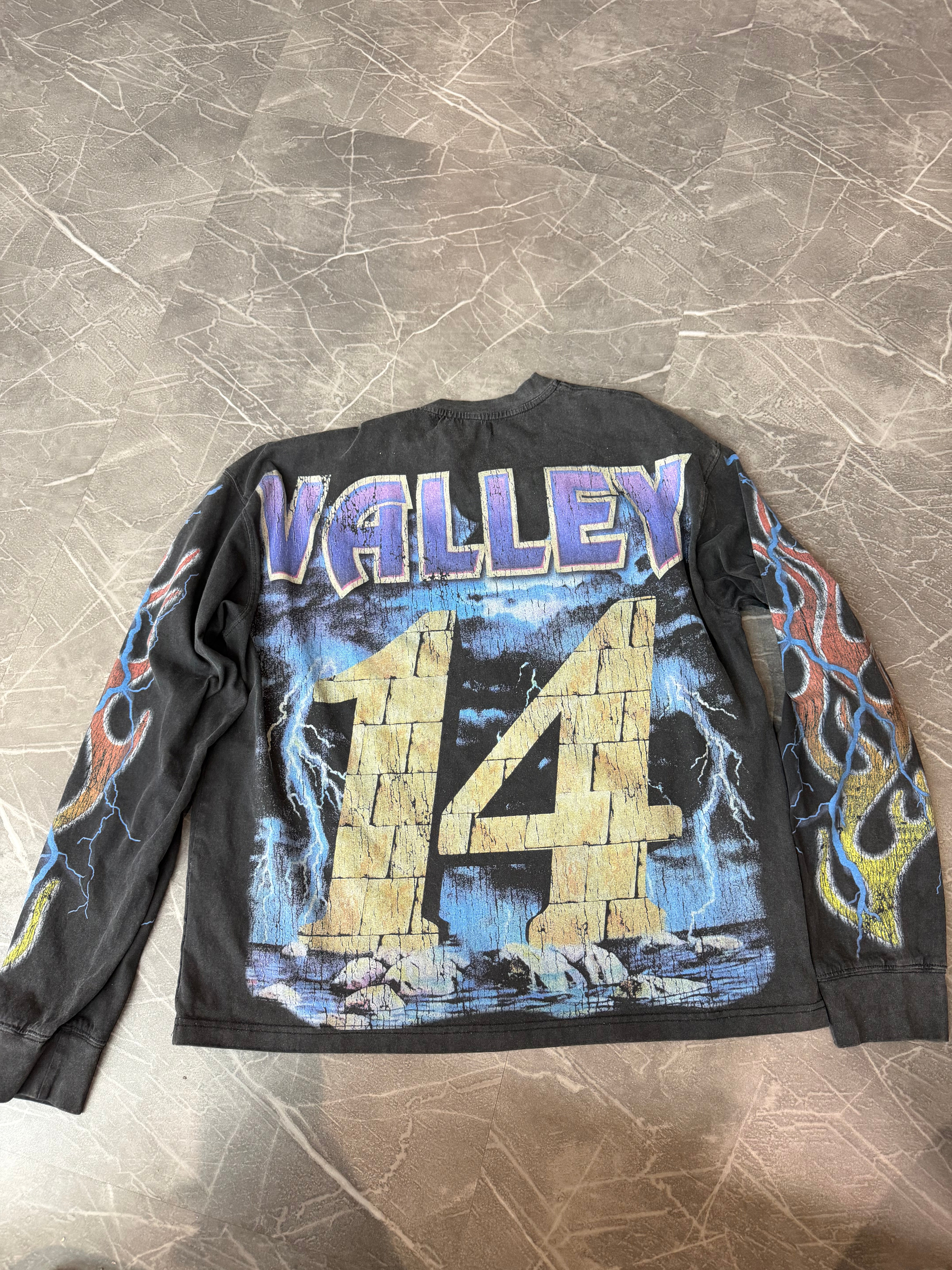 Vale Long Sleeve “Paradise”