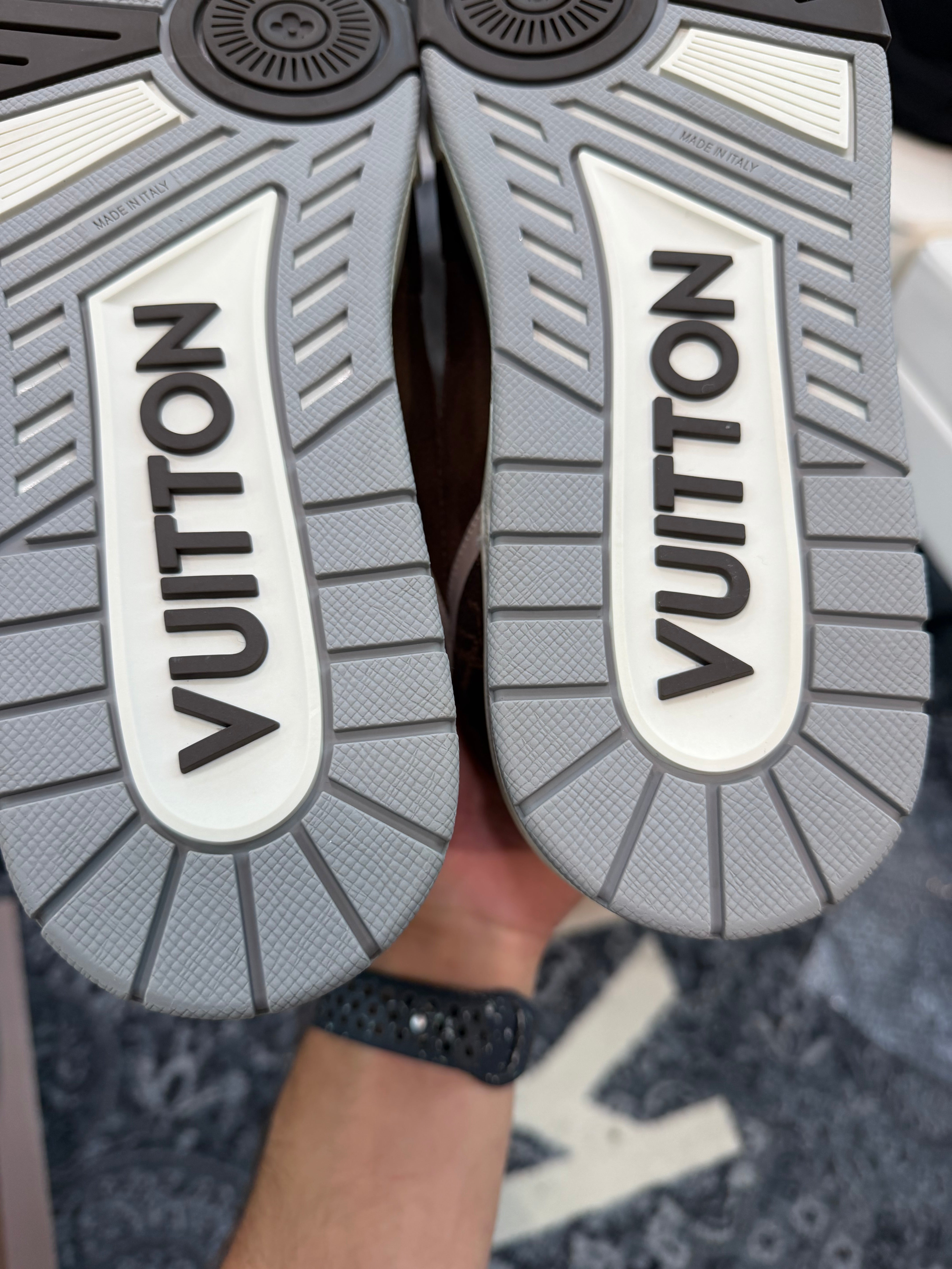 Louis Vuitton Trainer “Brown Beige White”