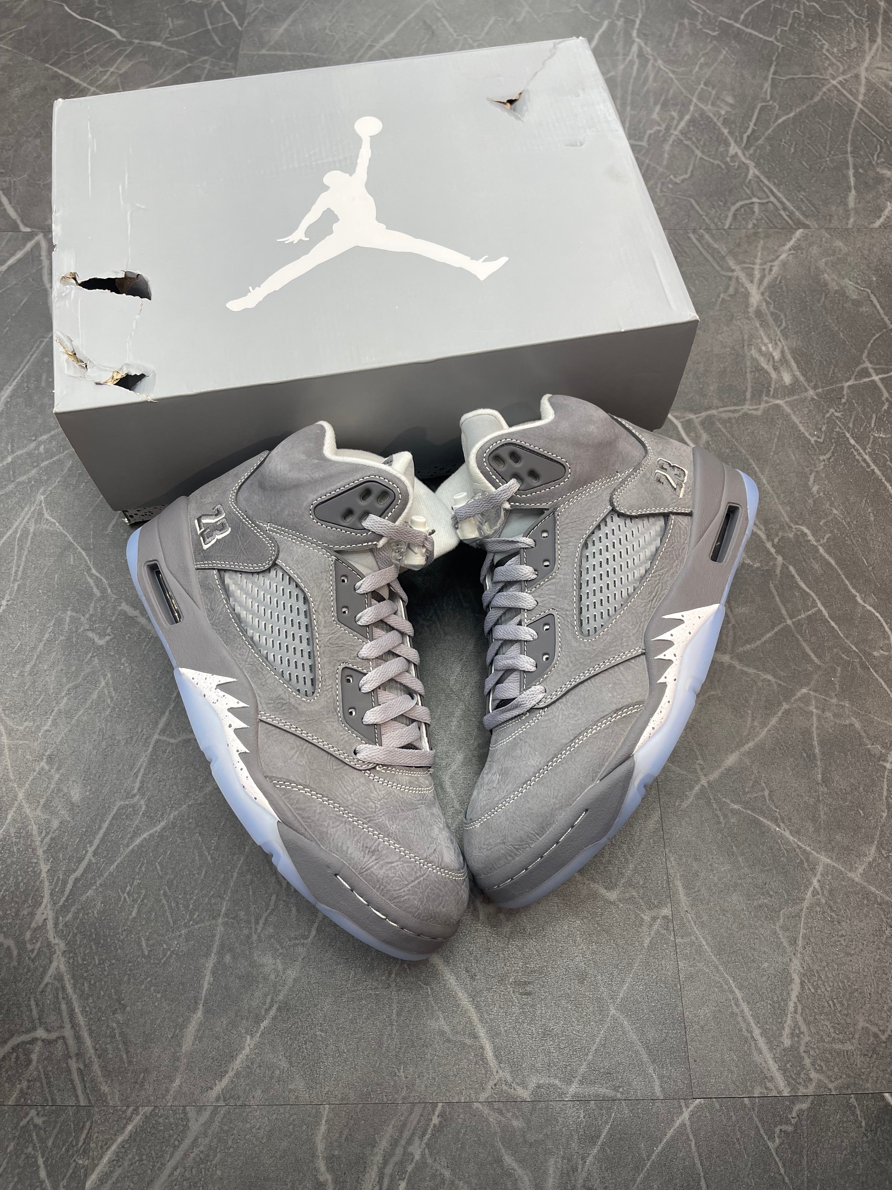 Jordan 5 “Wolf Grey”